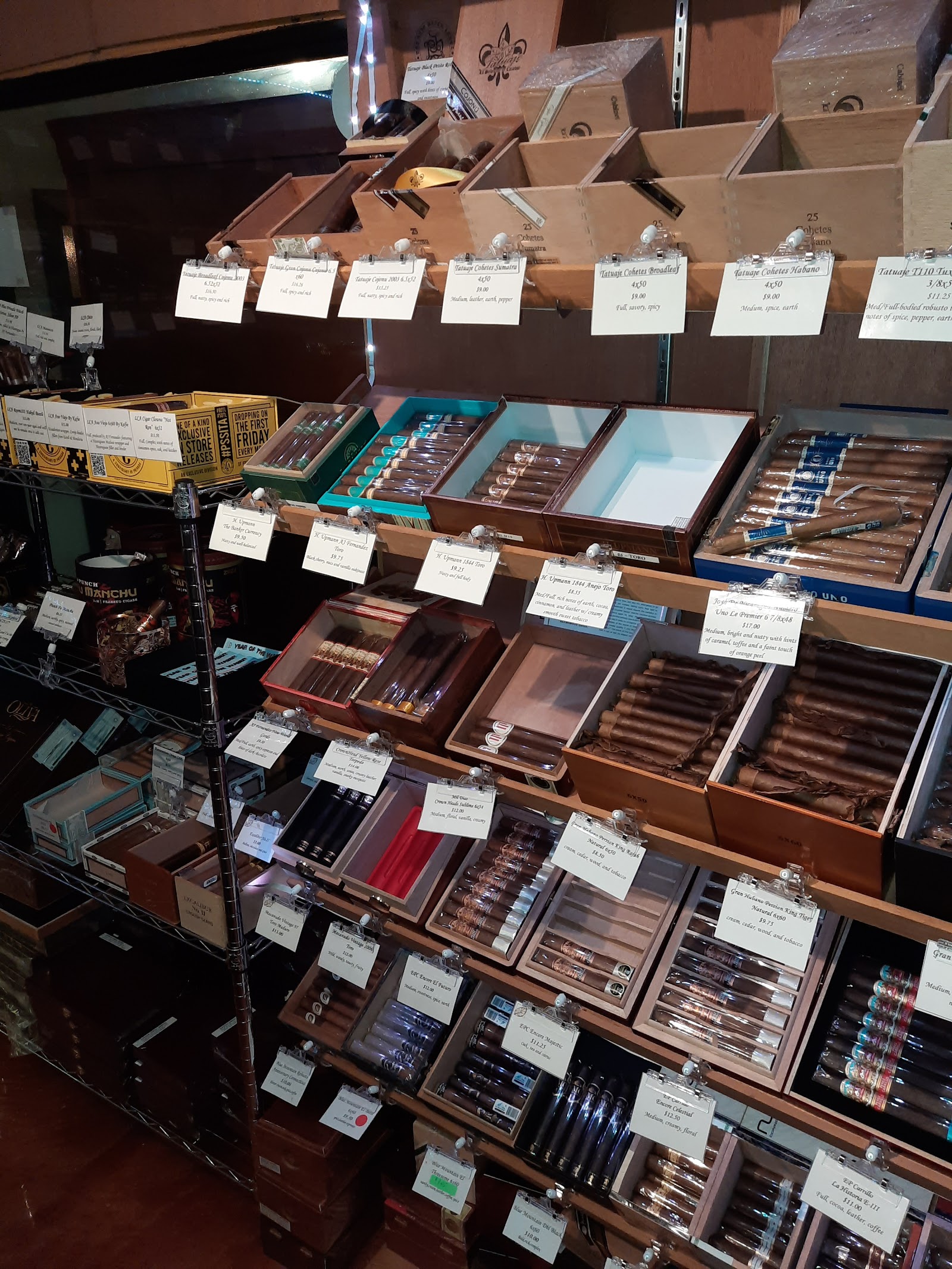 1911 Cigars photo 9
