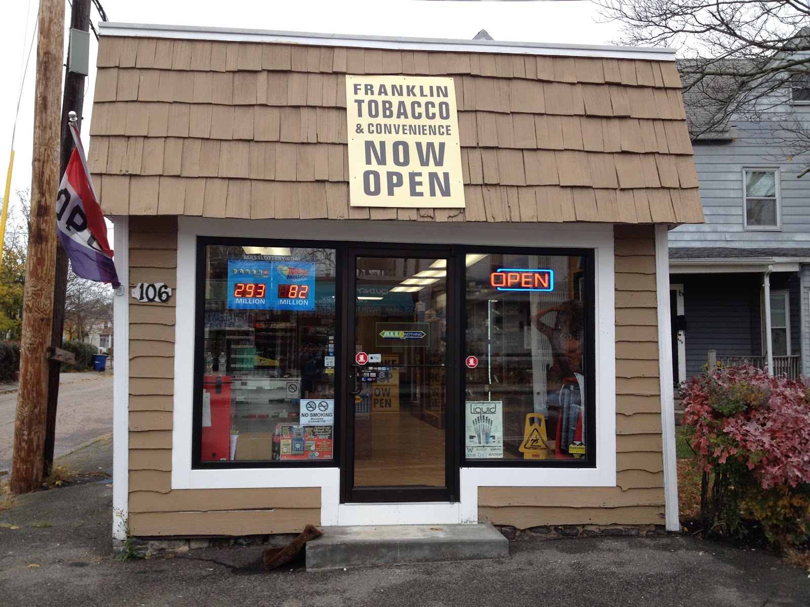 21 Plus Smoke Shop photo 7