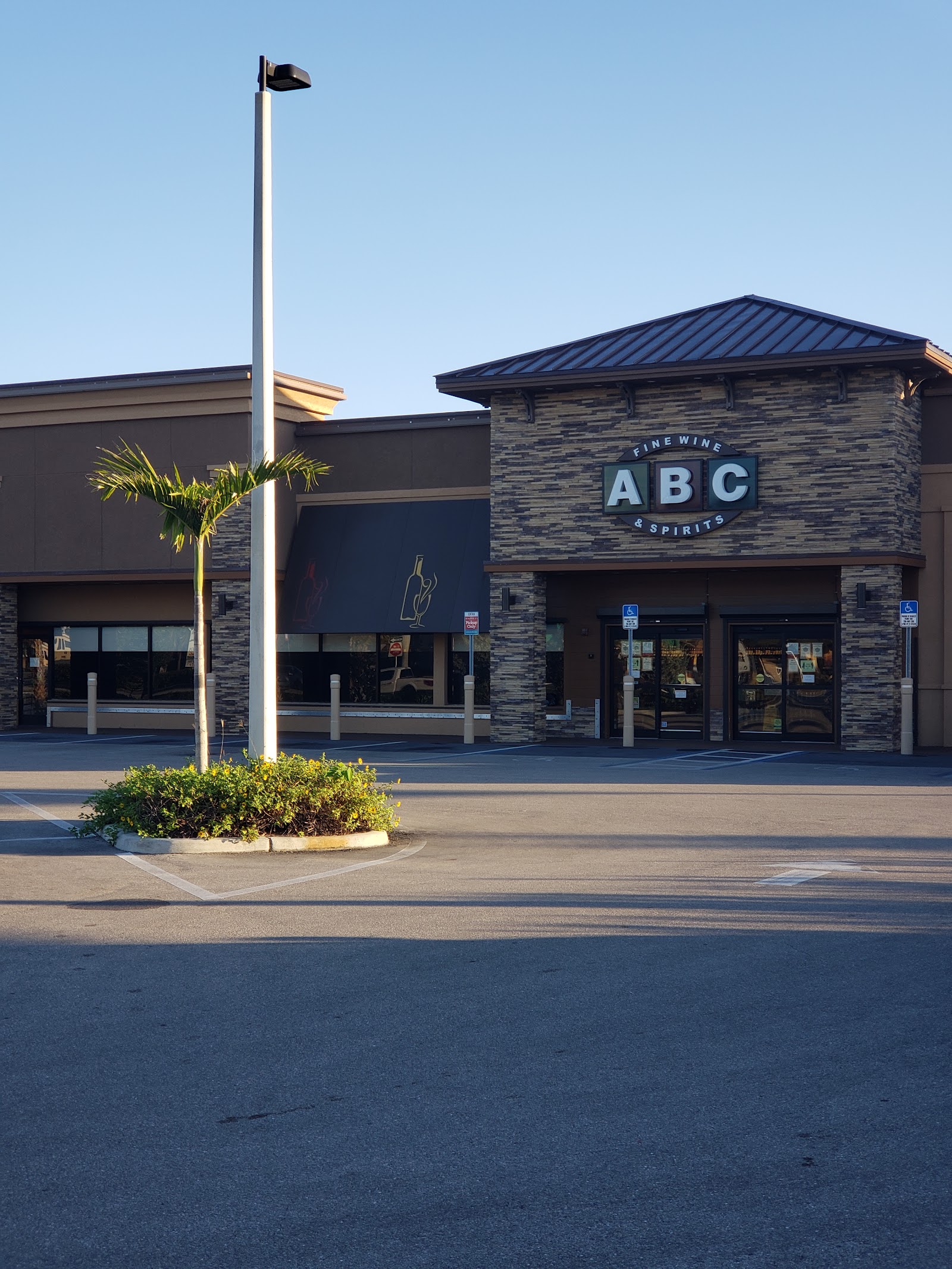 ABC Fine Wine & Spirits #161 - Naples