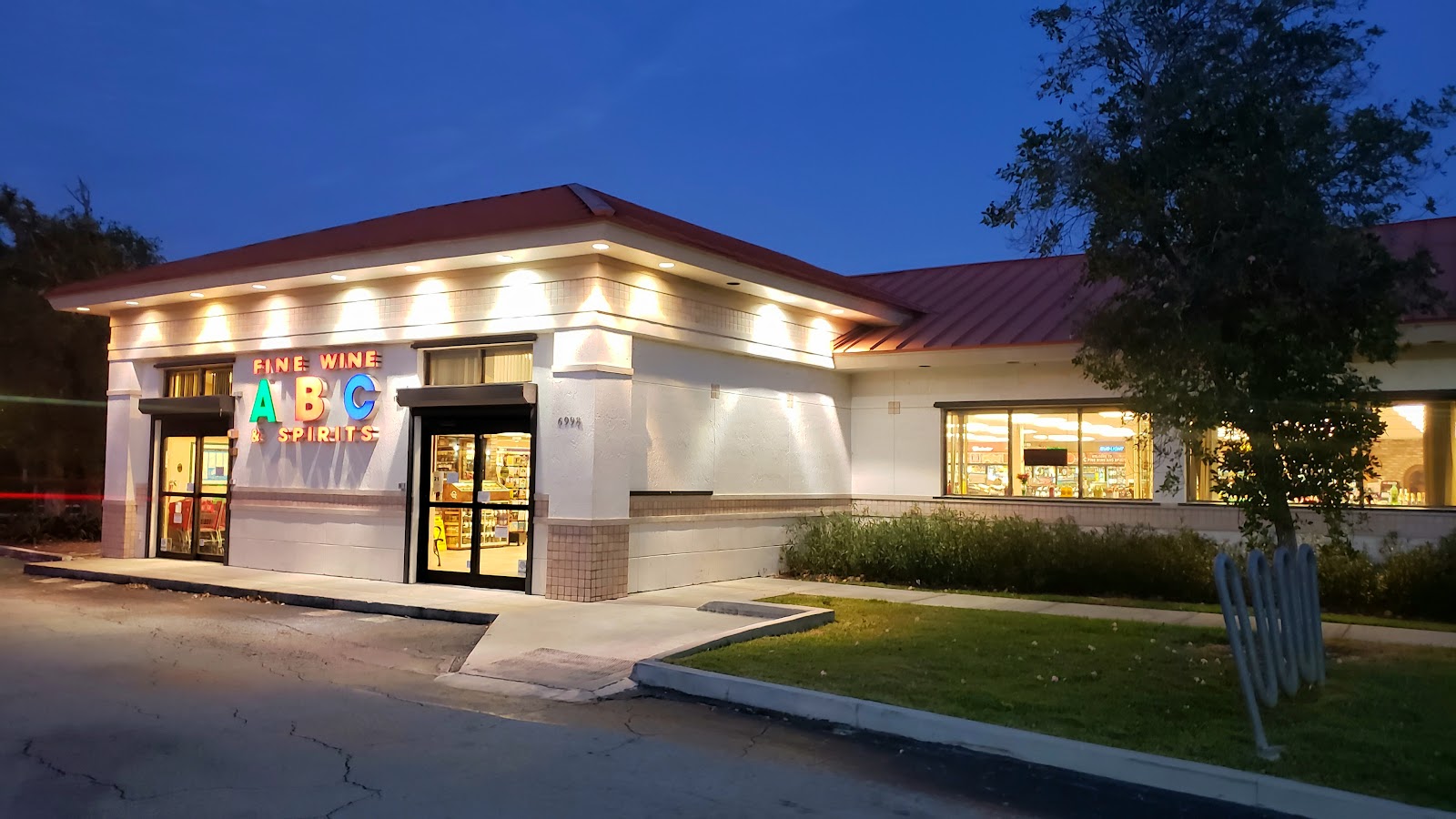 ABC Fine Wine & Spirits #211 - Boca Raton photo 4