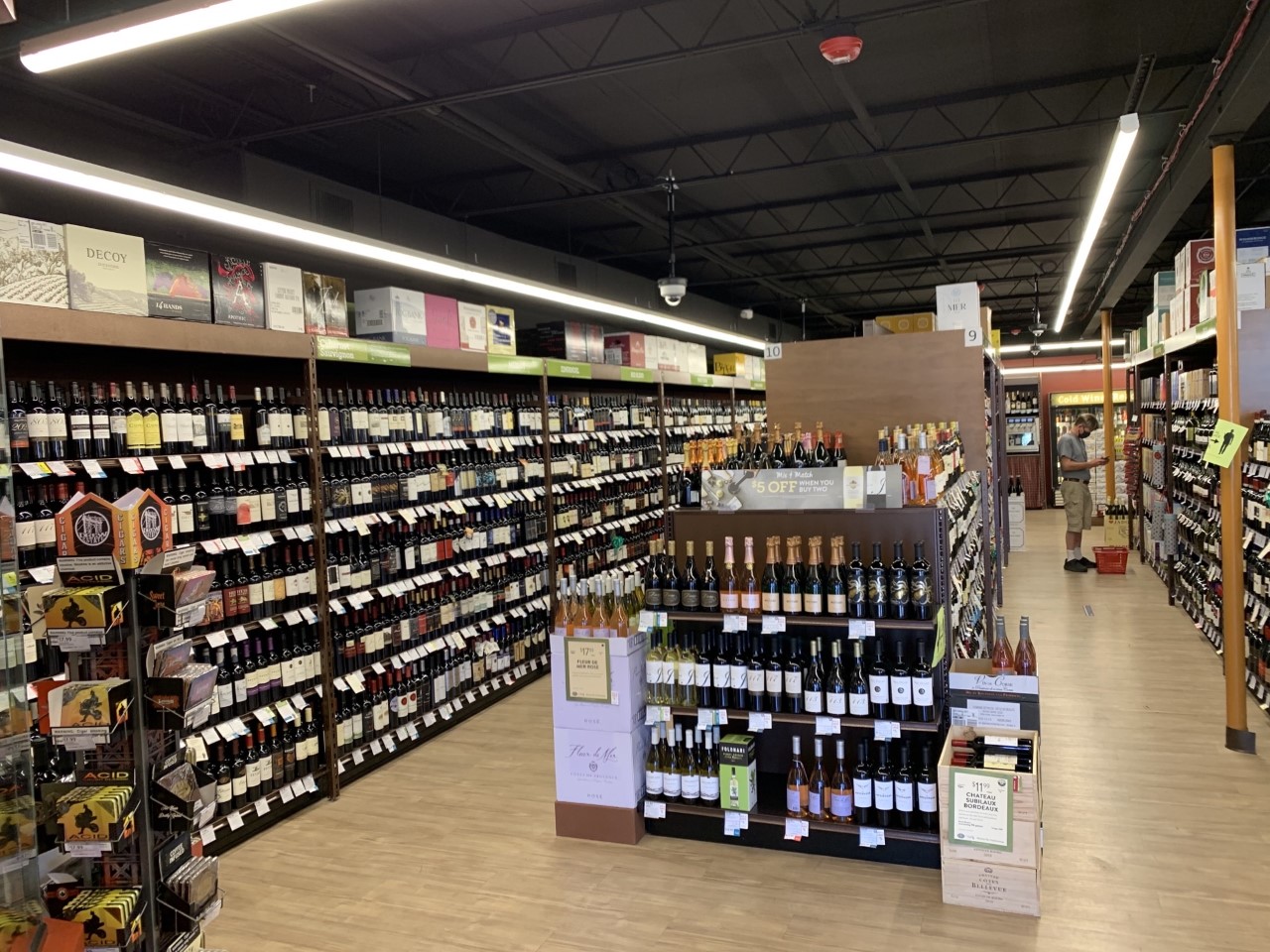 ABC Fine Wine & Spirits #77 - Largo photo 3
