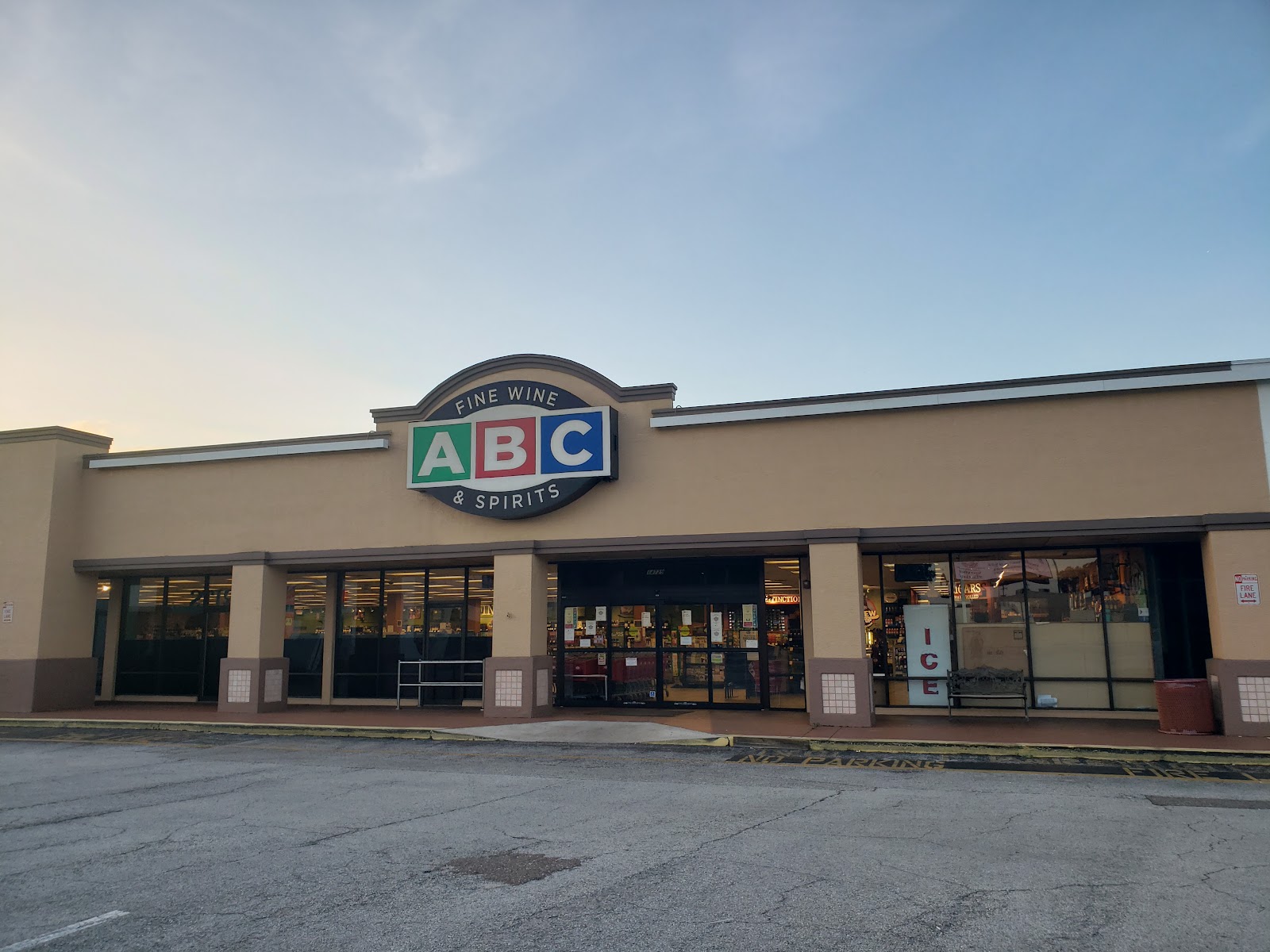 ABC Fine Wine & Spirits #95 - Tampa photo 4