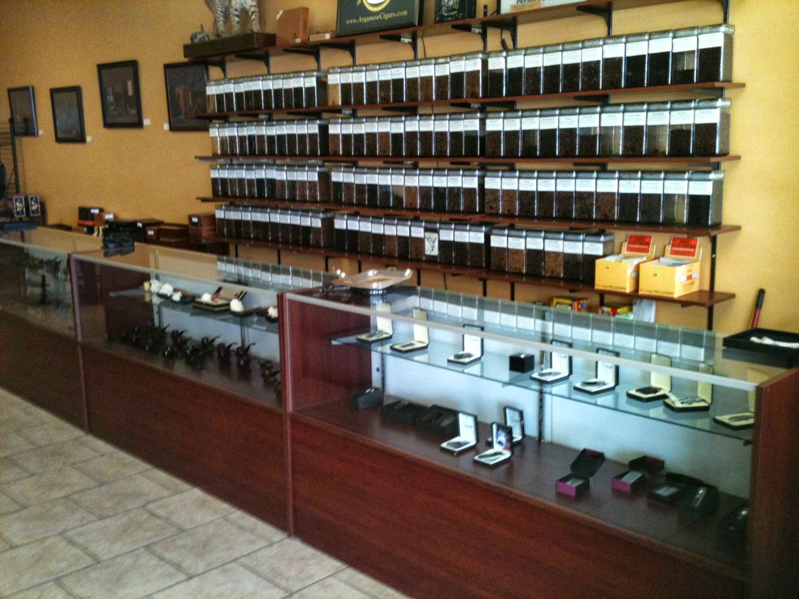 Absolute Tobacco photo 3