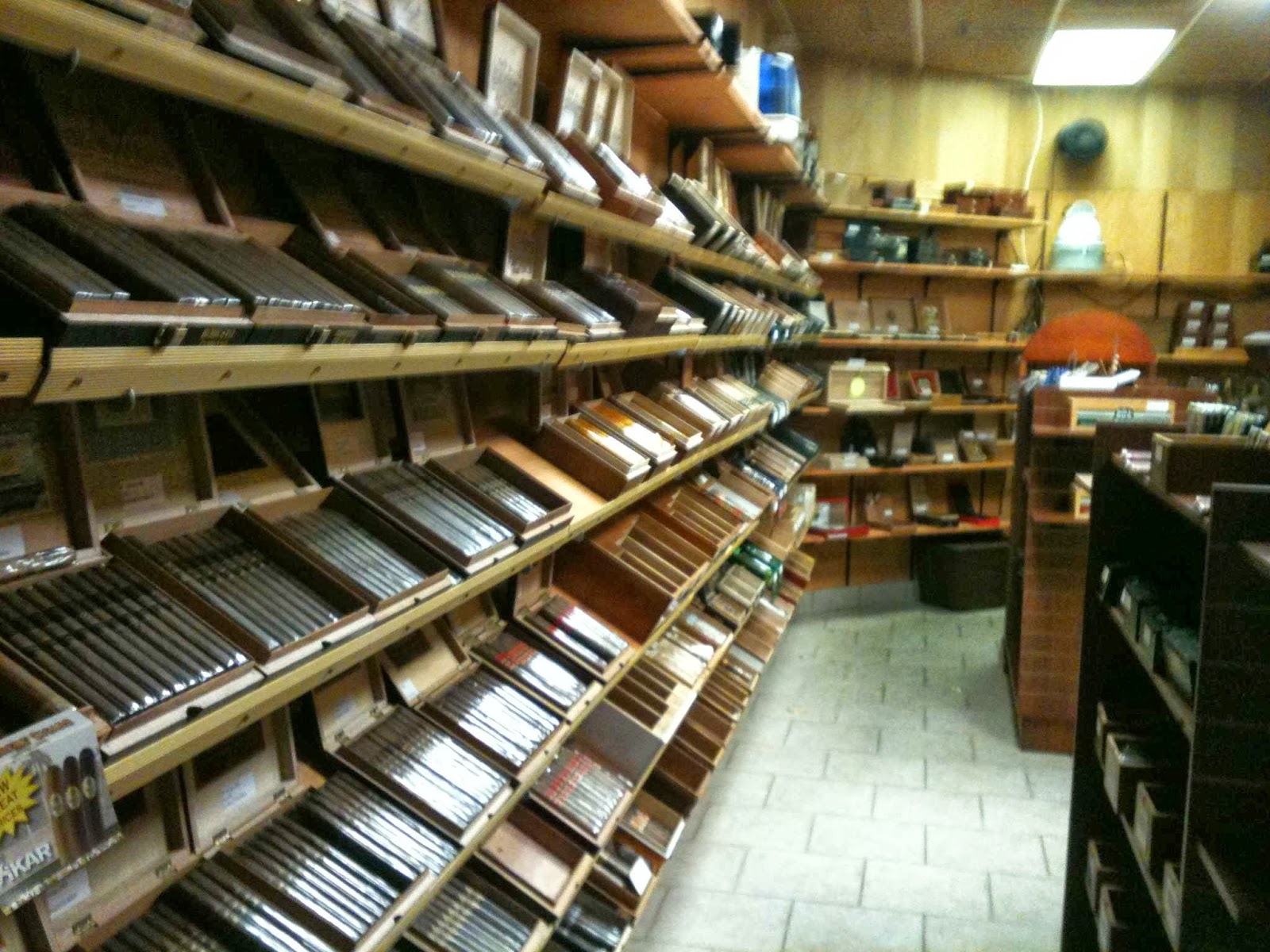 Absolute Tobacco photo 4