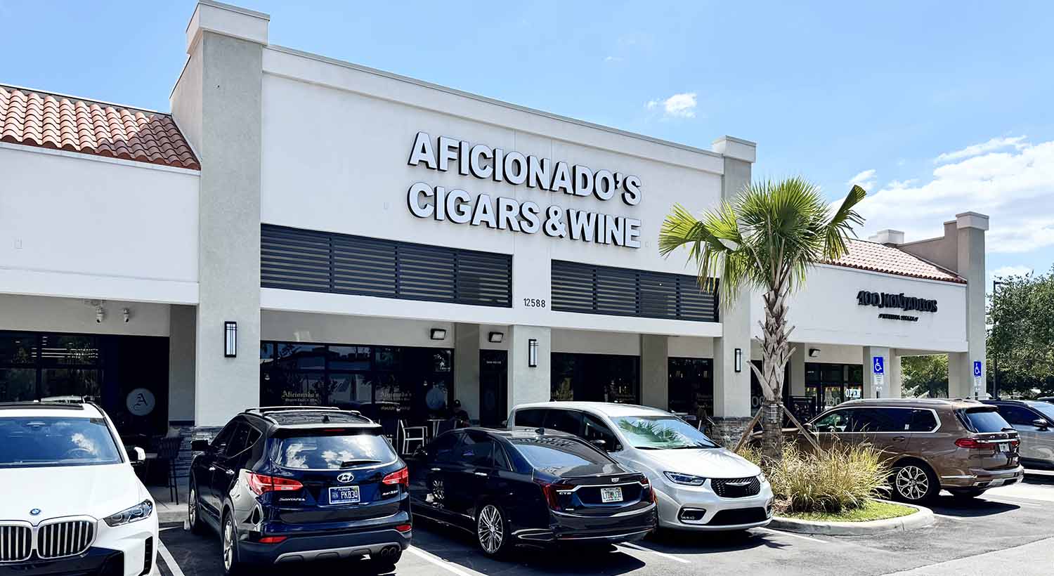 Aficionado's Premium Cigars