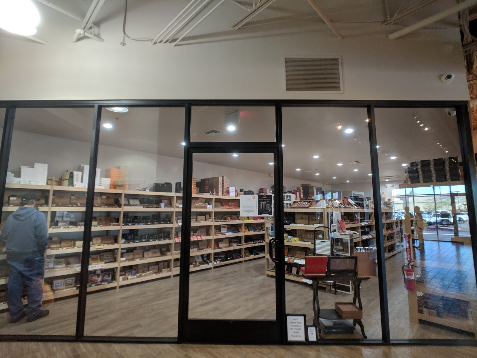 Ambassador Fine Cigars Inc - Peoria
