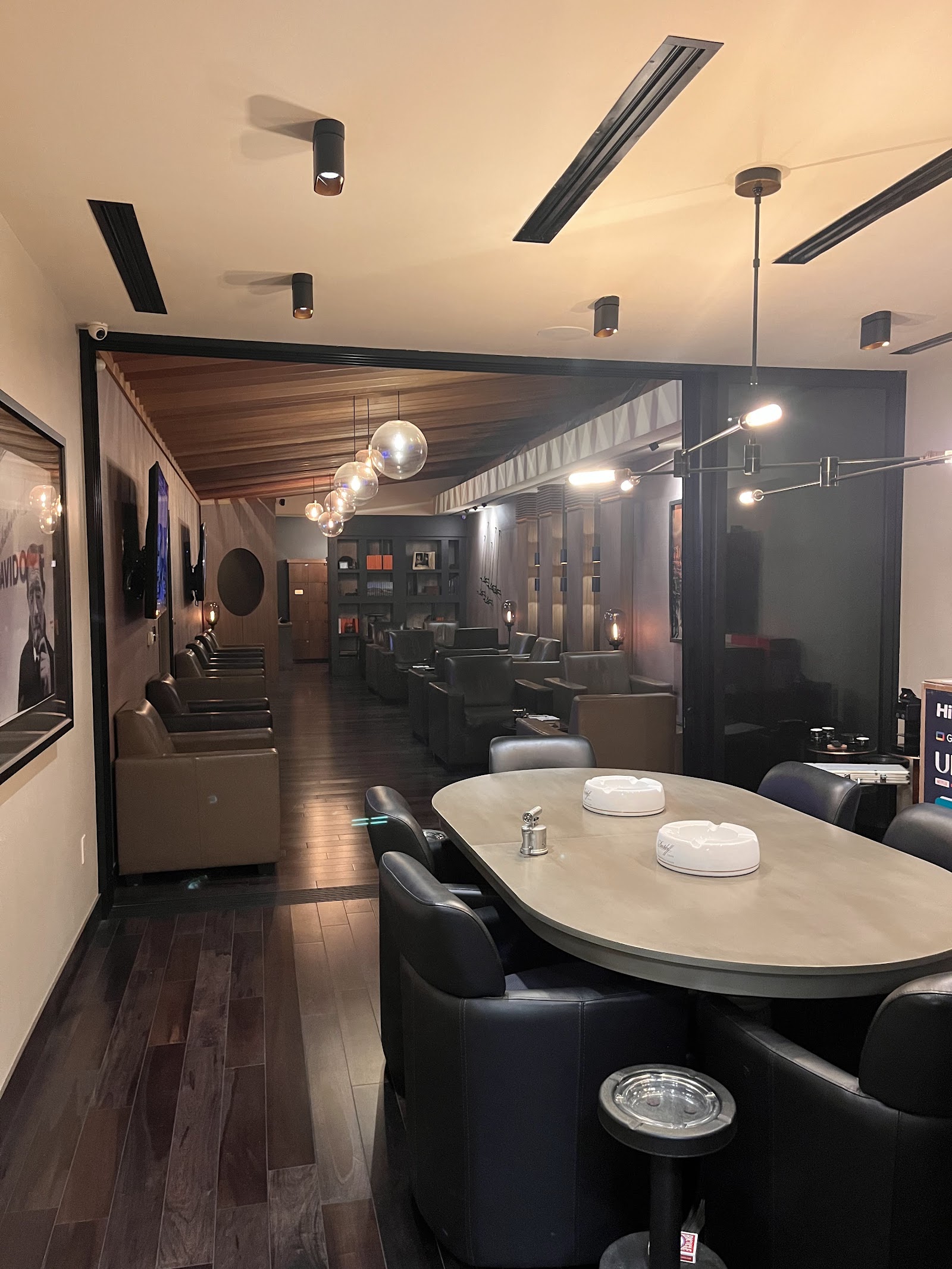 Ambassador Fine Cigars Inc photo 8