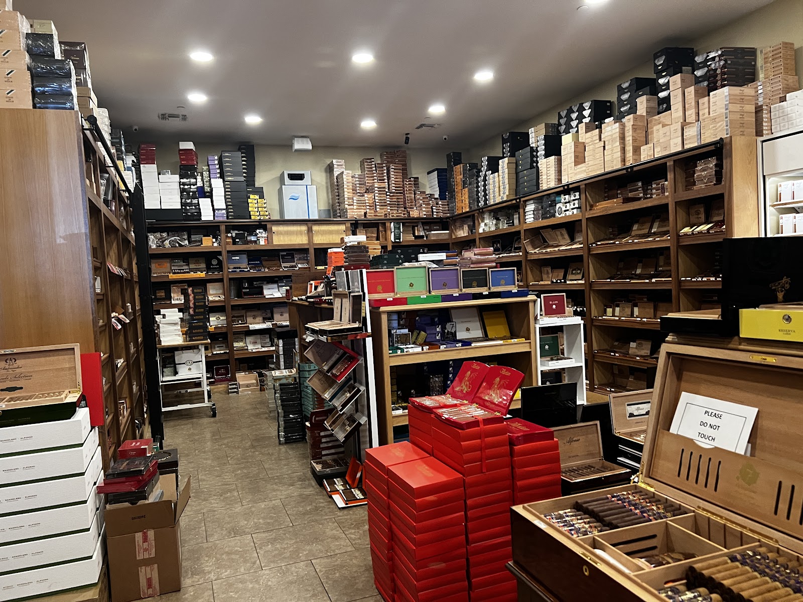 Ambassador Fine Cigars Inc photo 10