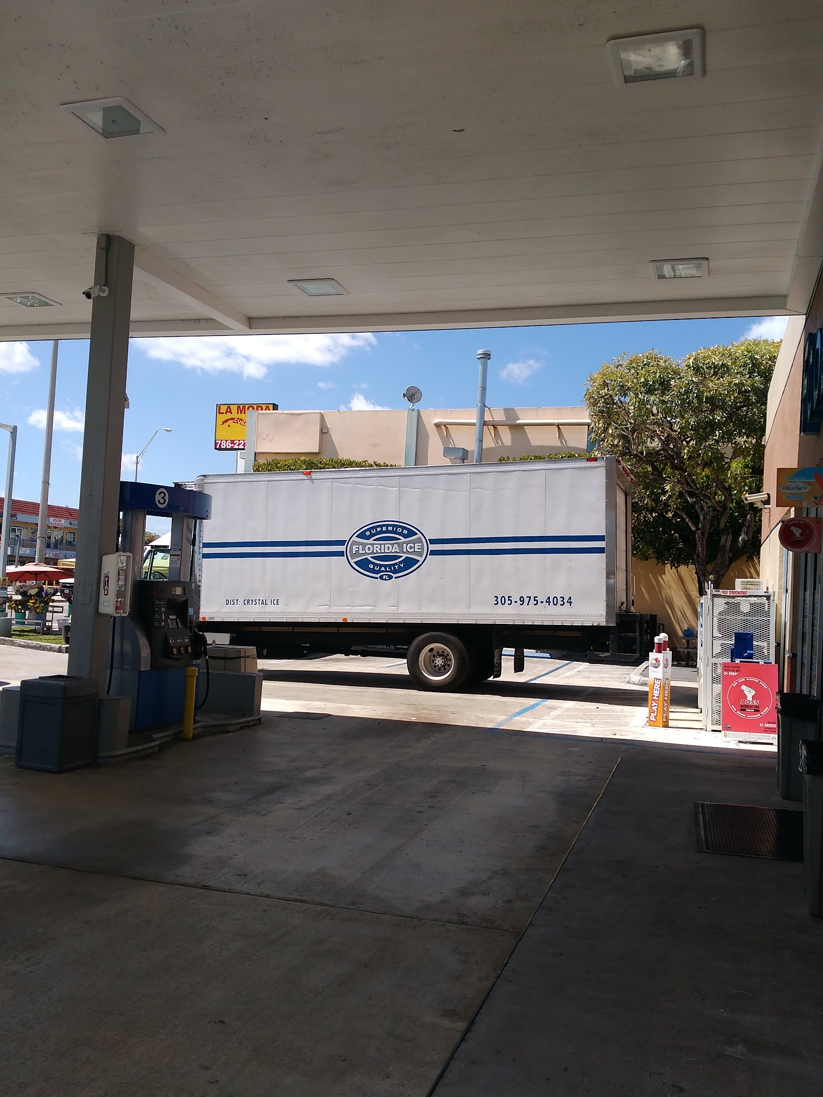 American Gas Station photo 2