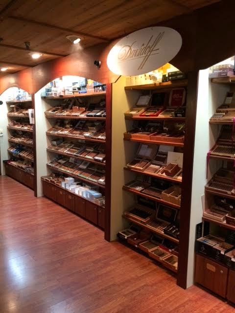 Anthony's Cigar Emporium - Broadway Blvd photo 9