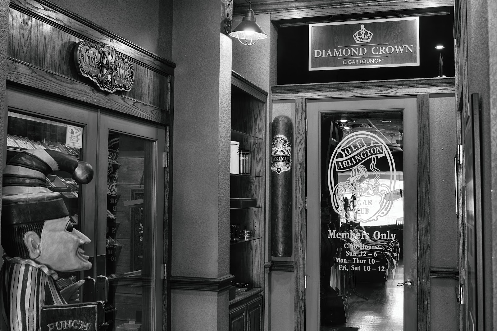 Arlington Cigar & Tobacco (HQ)
