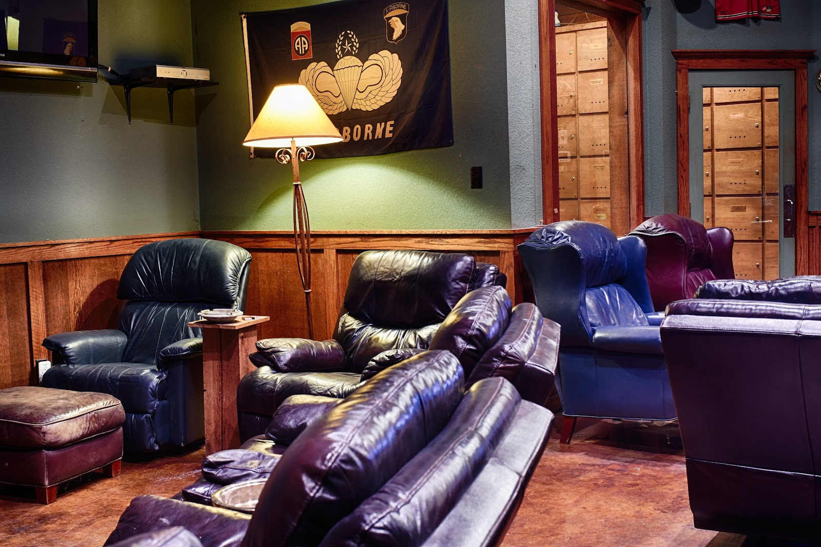 Arlington Cigar & Tobacco (HQ) photo 6