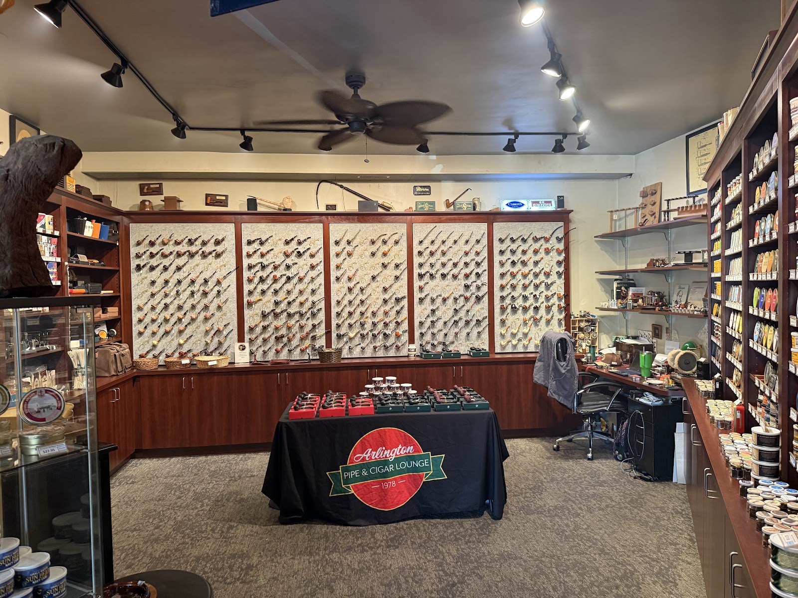Arlington Pipe and Cigar Lounge photo 3