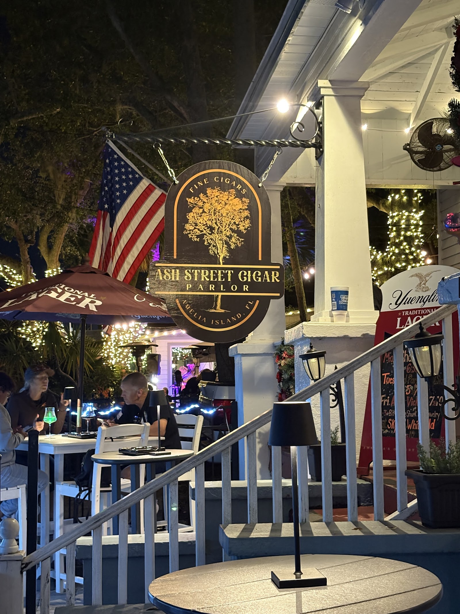 Ash Street Cigar Parlor LLC photo 9