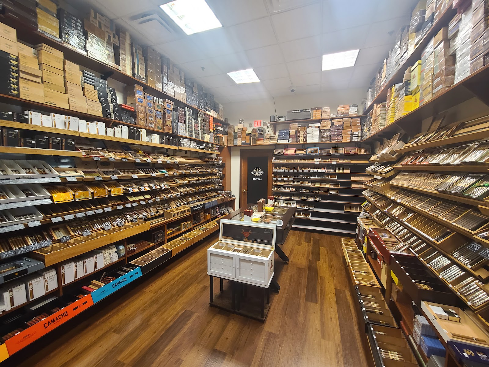 Ash & Vine Cigars photo 4