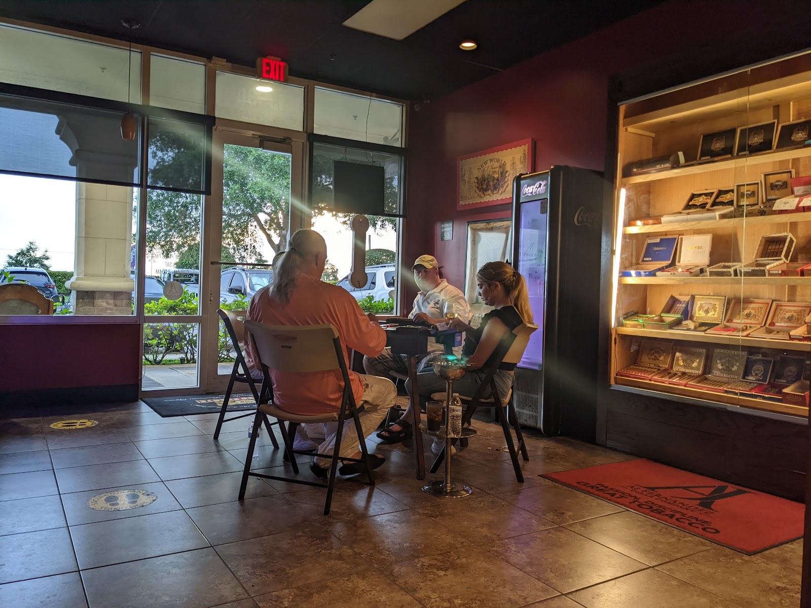 Ashes Cigar and Lounge photo 2