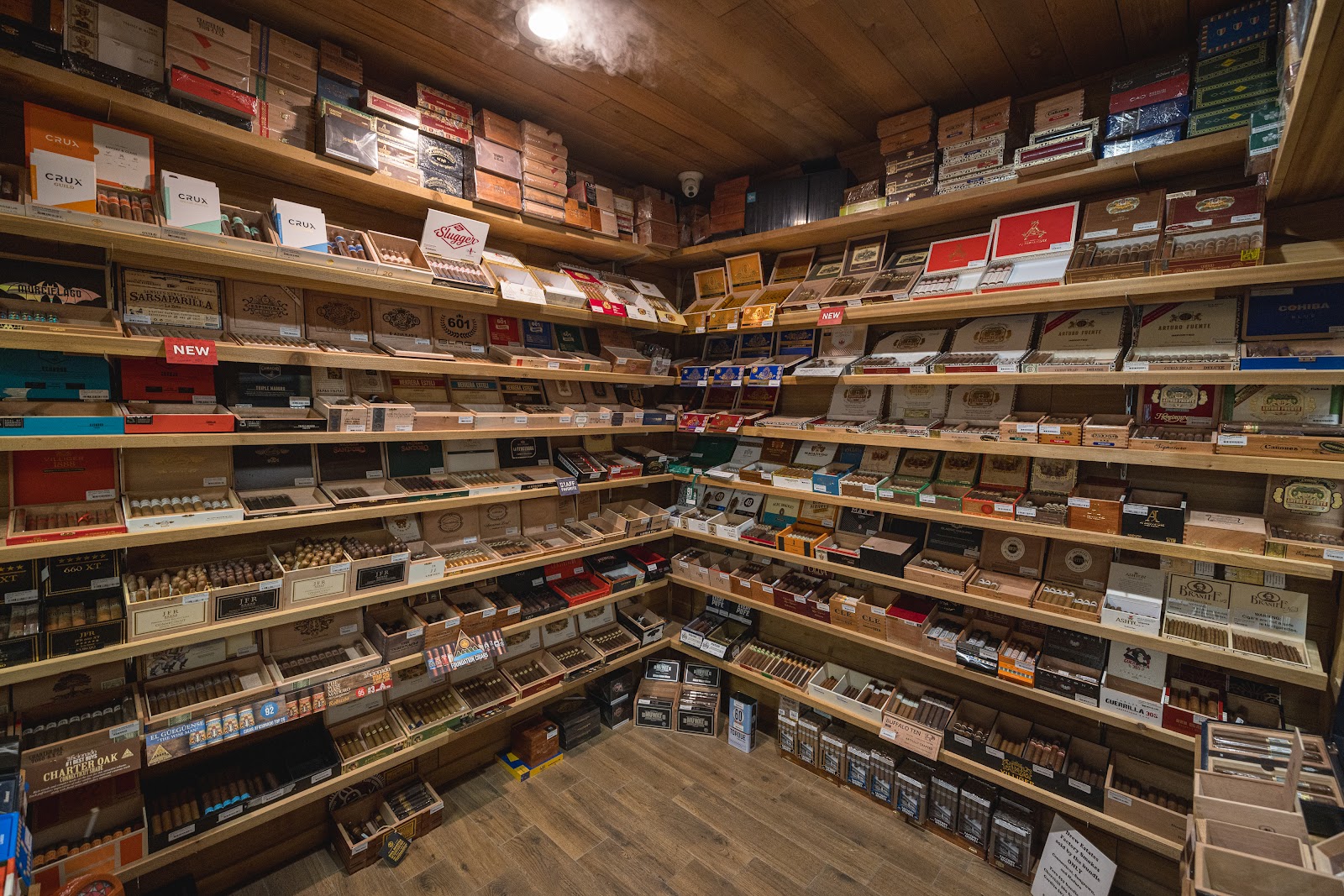 Bailey's Cigar Room photo 10