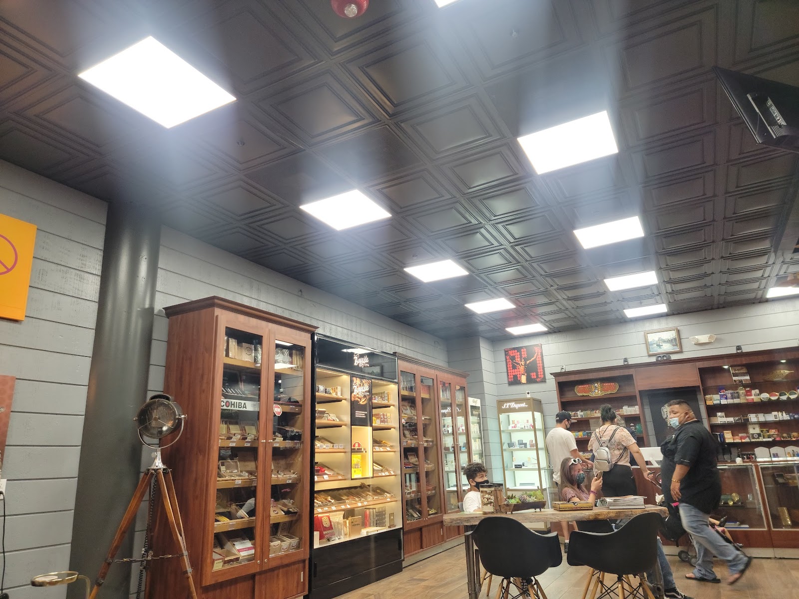 Bayside Cigars photo 4