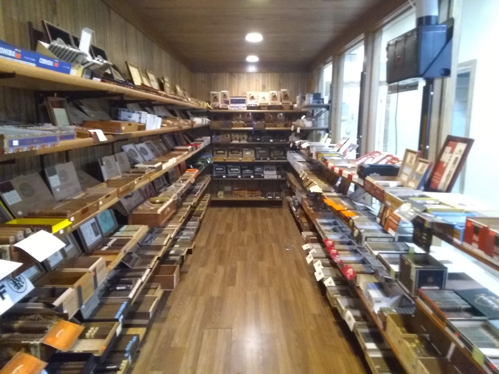 Bazaar Tobacco photo 5