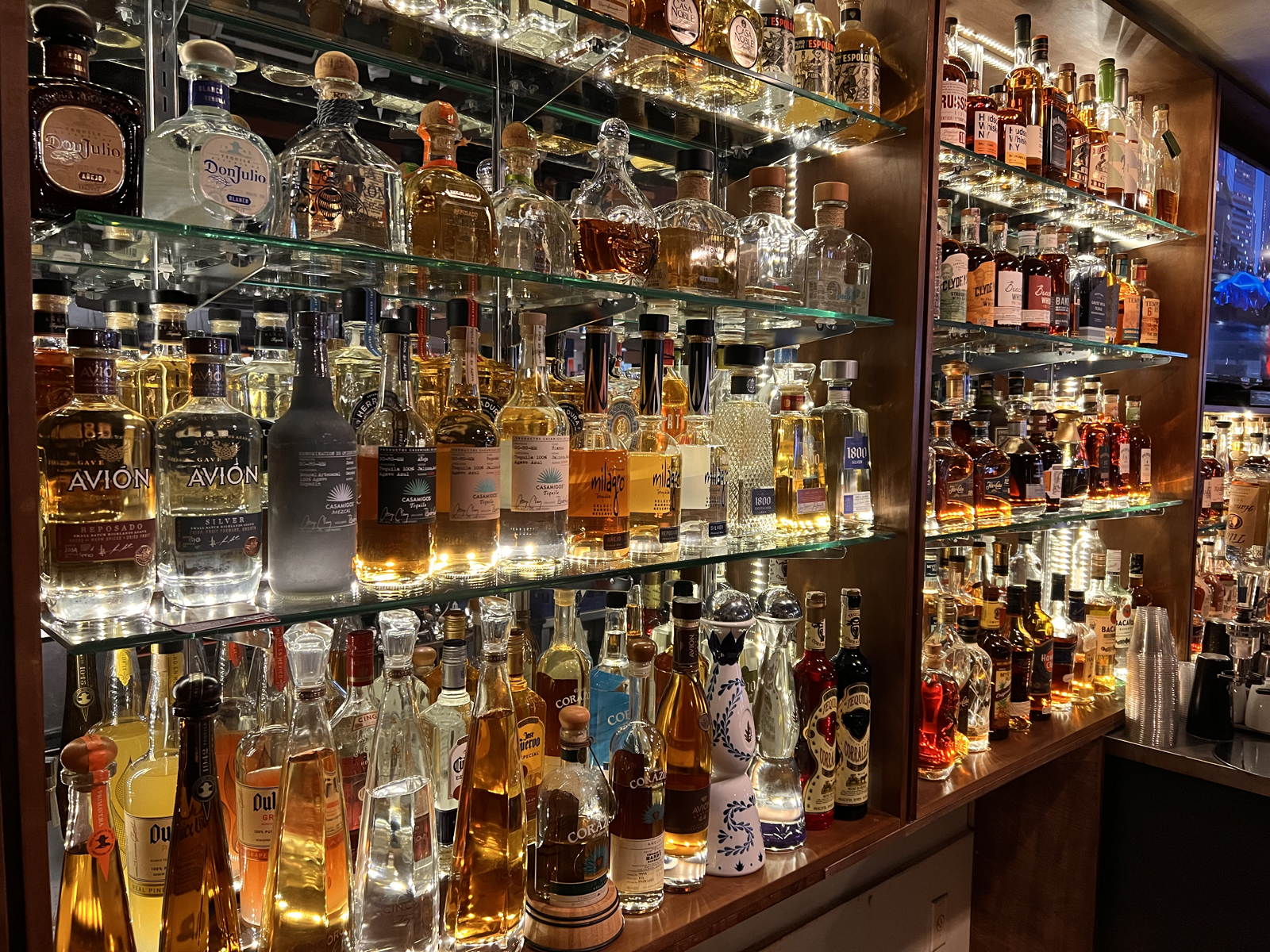 Beach Cigar Bar photo 6