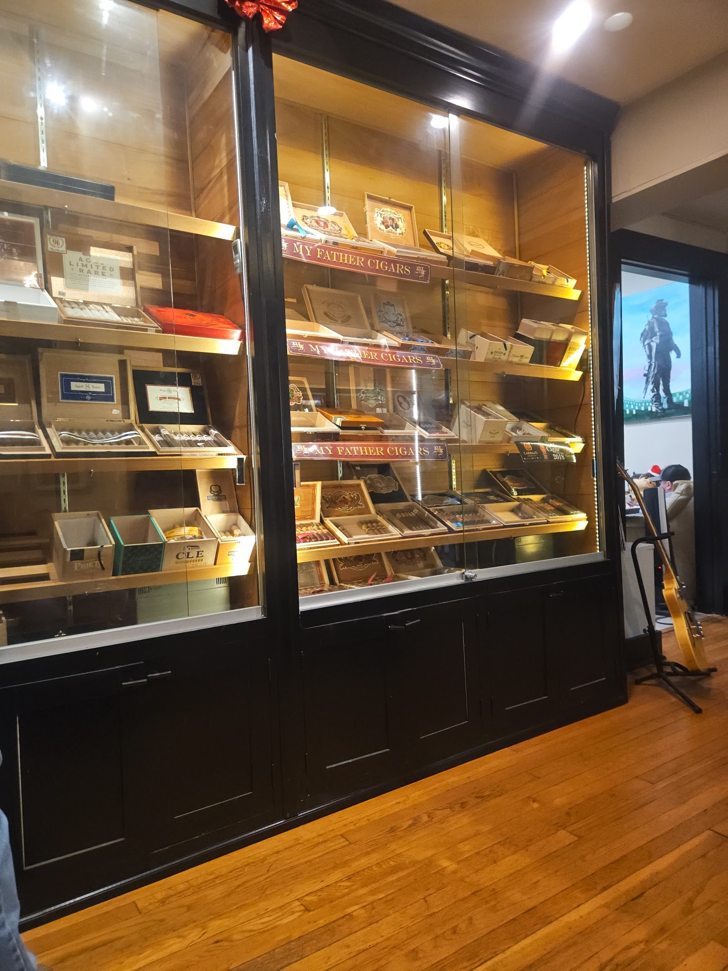 Beckel's Humidor photo 10