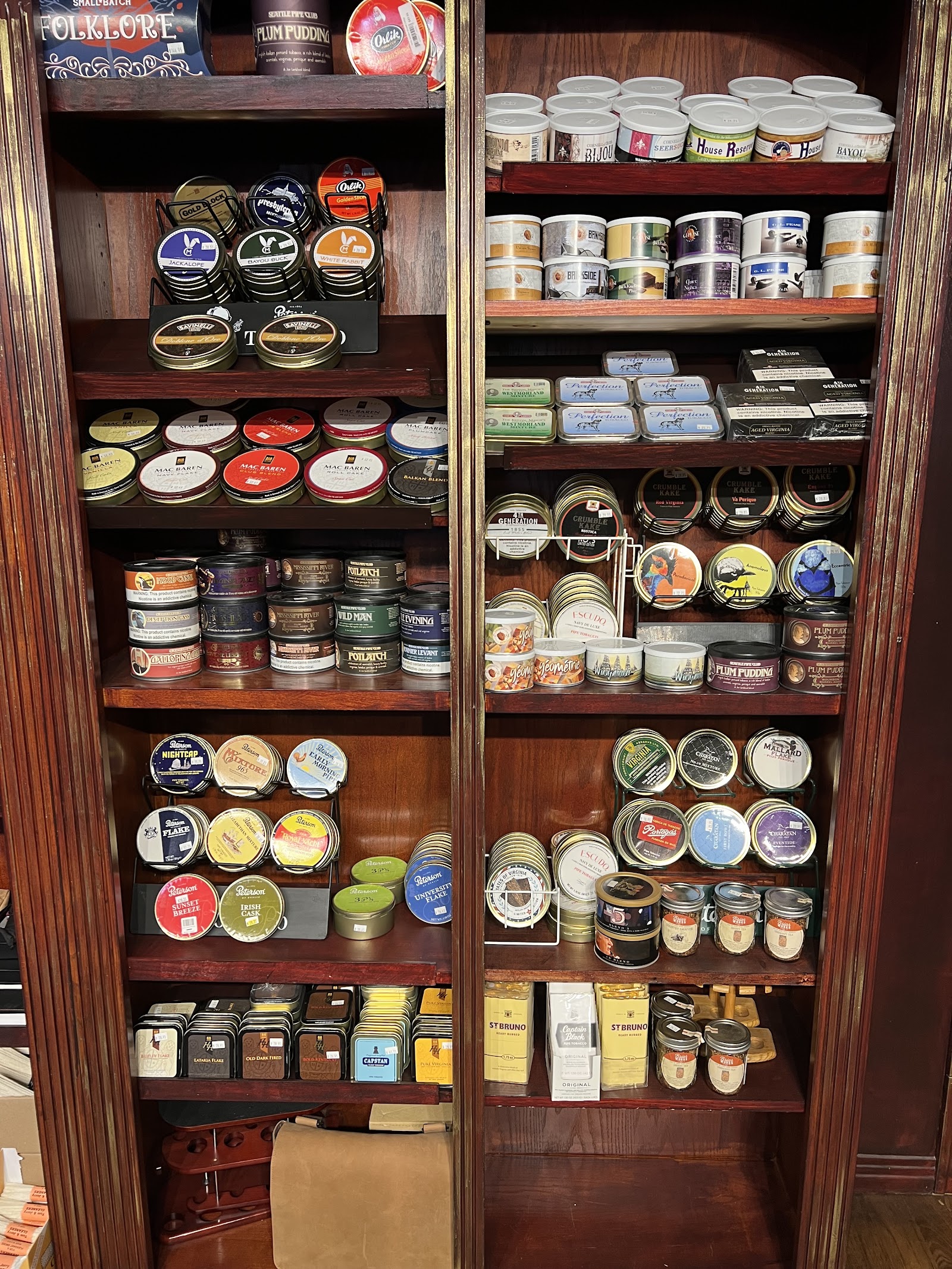 Beehive Cigars photo 10