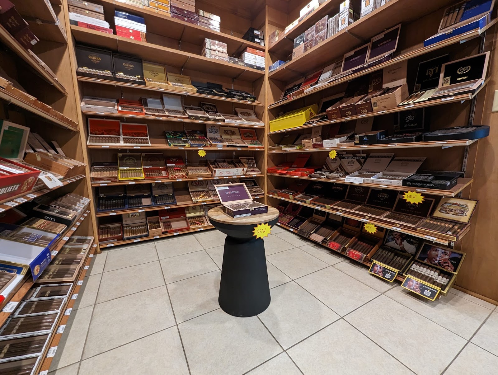 Bell's House of Tobacco photo 8