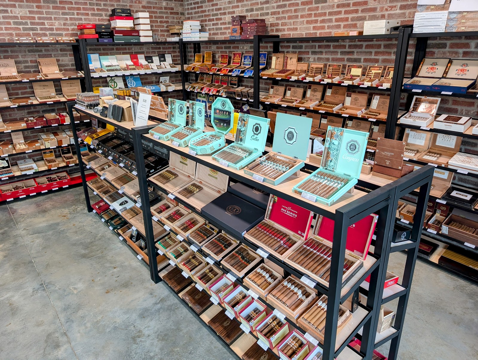 Bespoke Cigar Lounge photo 10