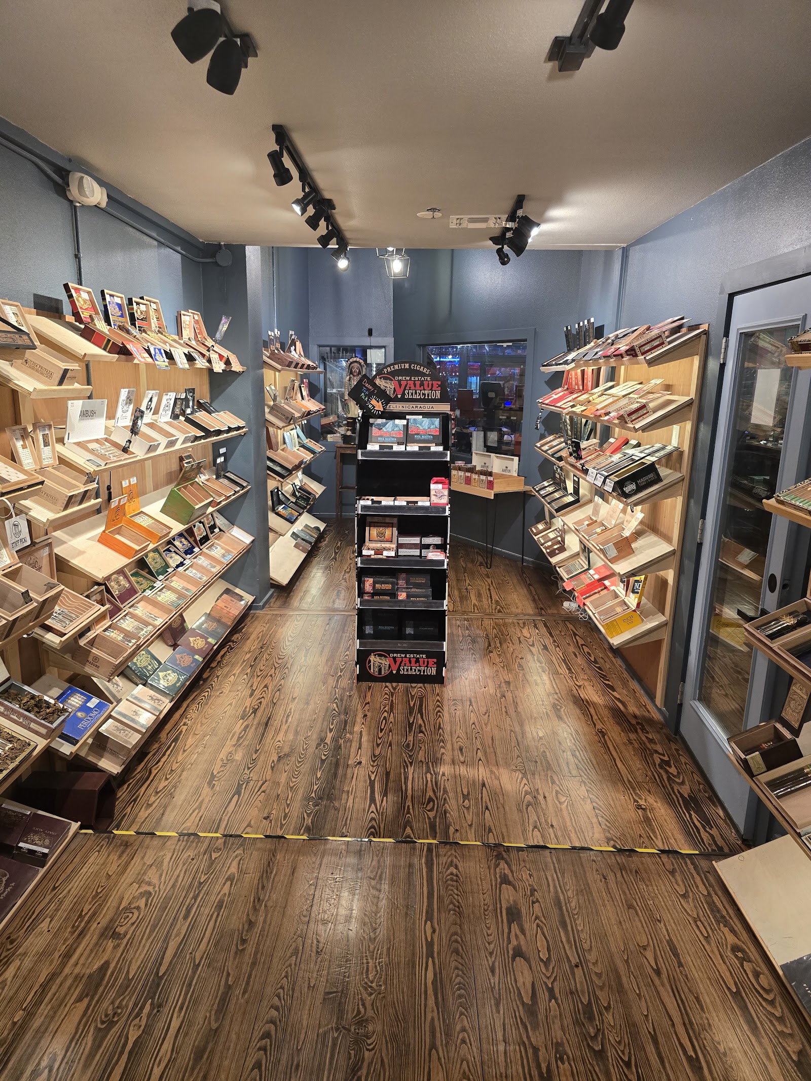 Big Chief Cigar Company photo 6