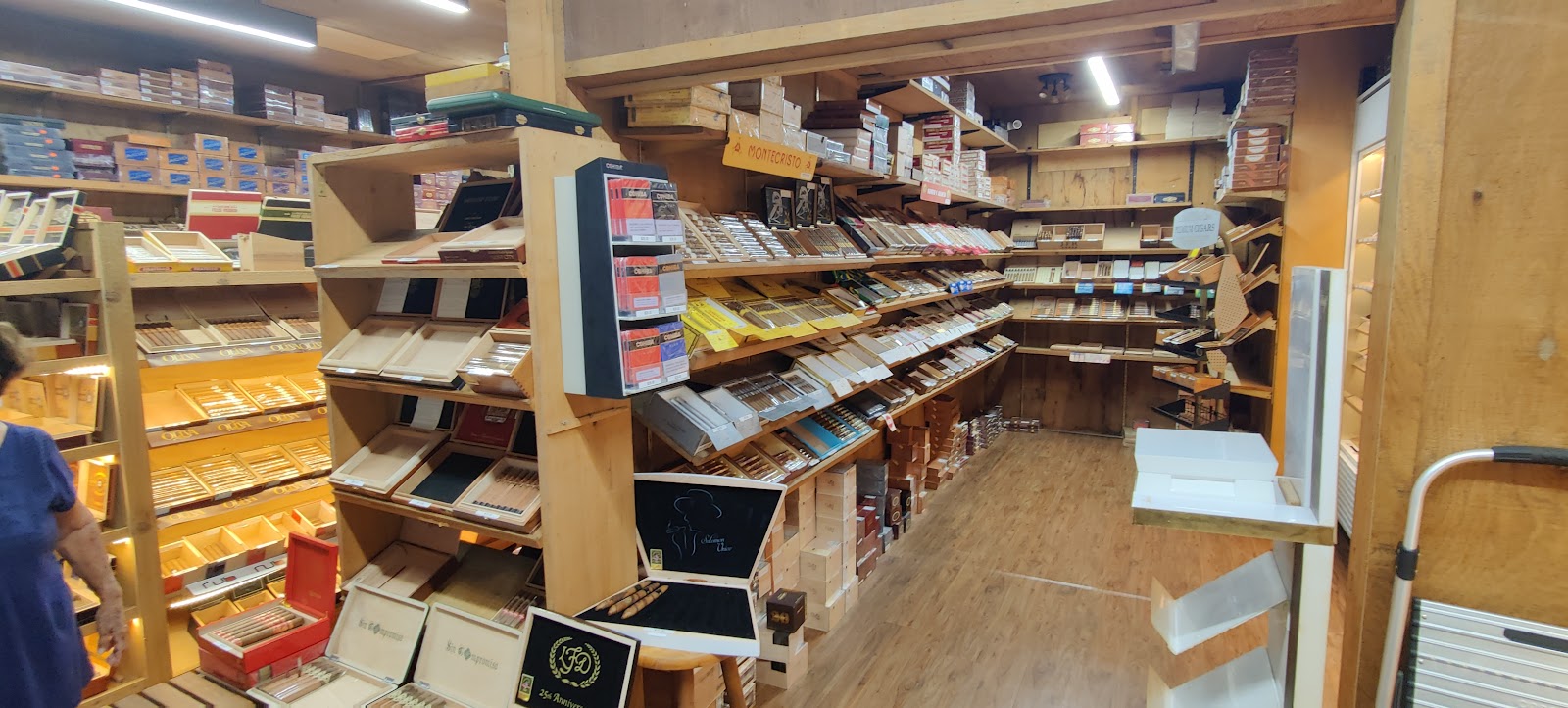 Big Mike's Cigars photo 3