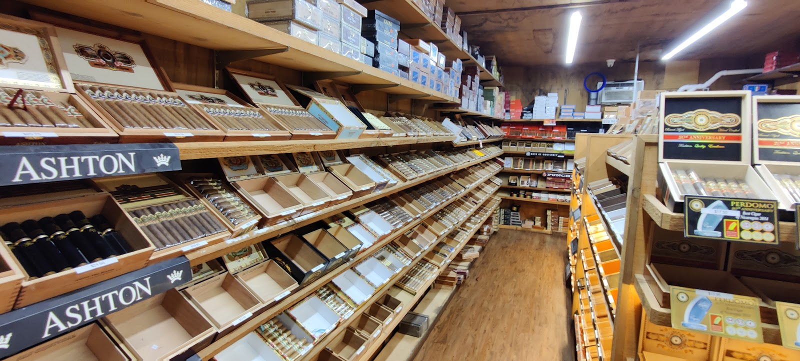 Big Mike's Cigars photo 9