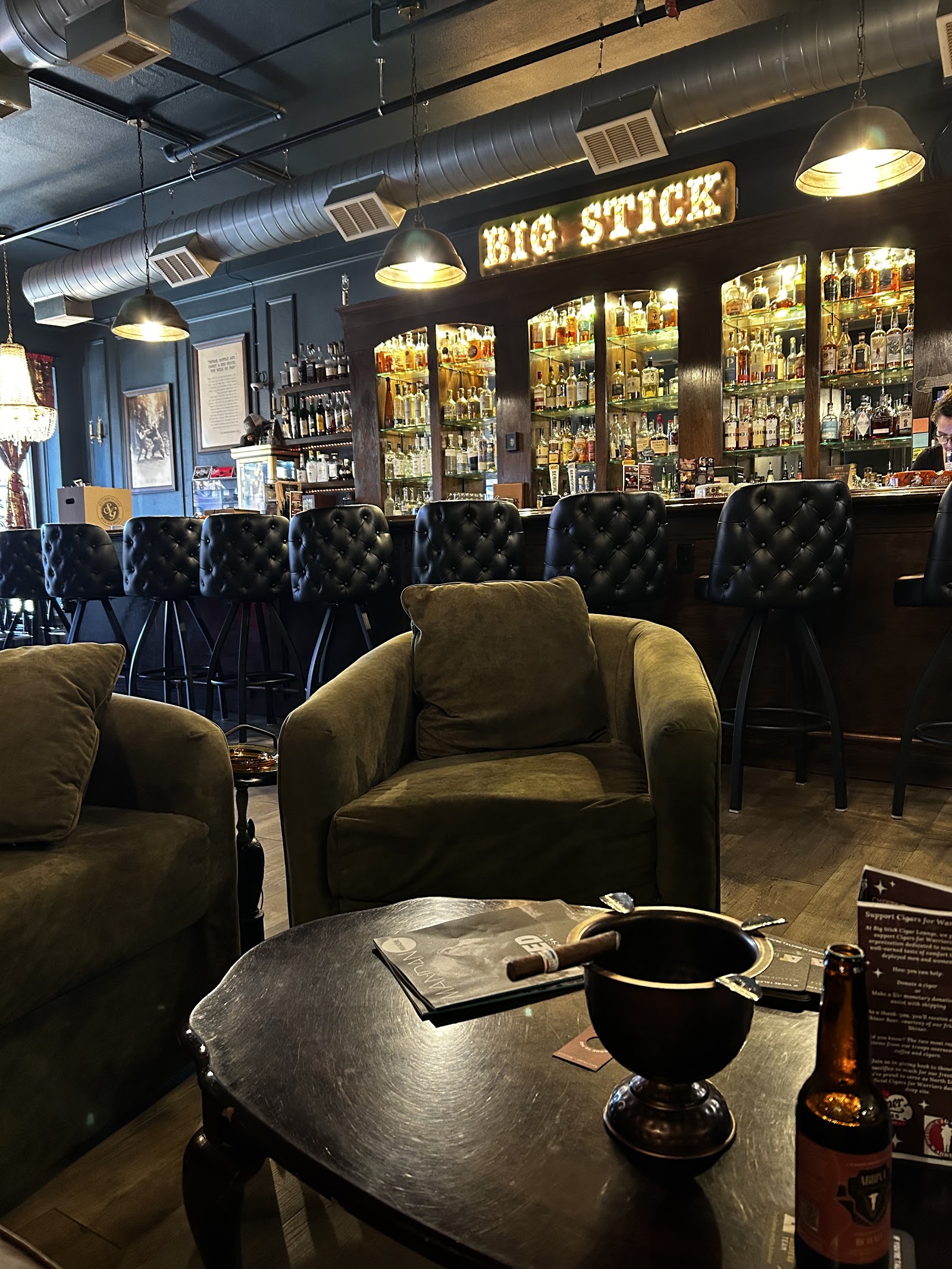 Big Stick Cigar Lounge photo 8