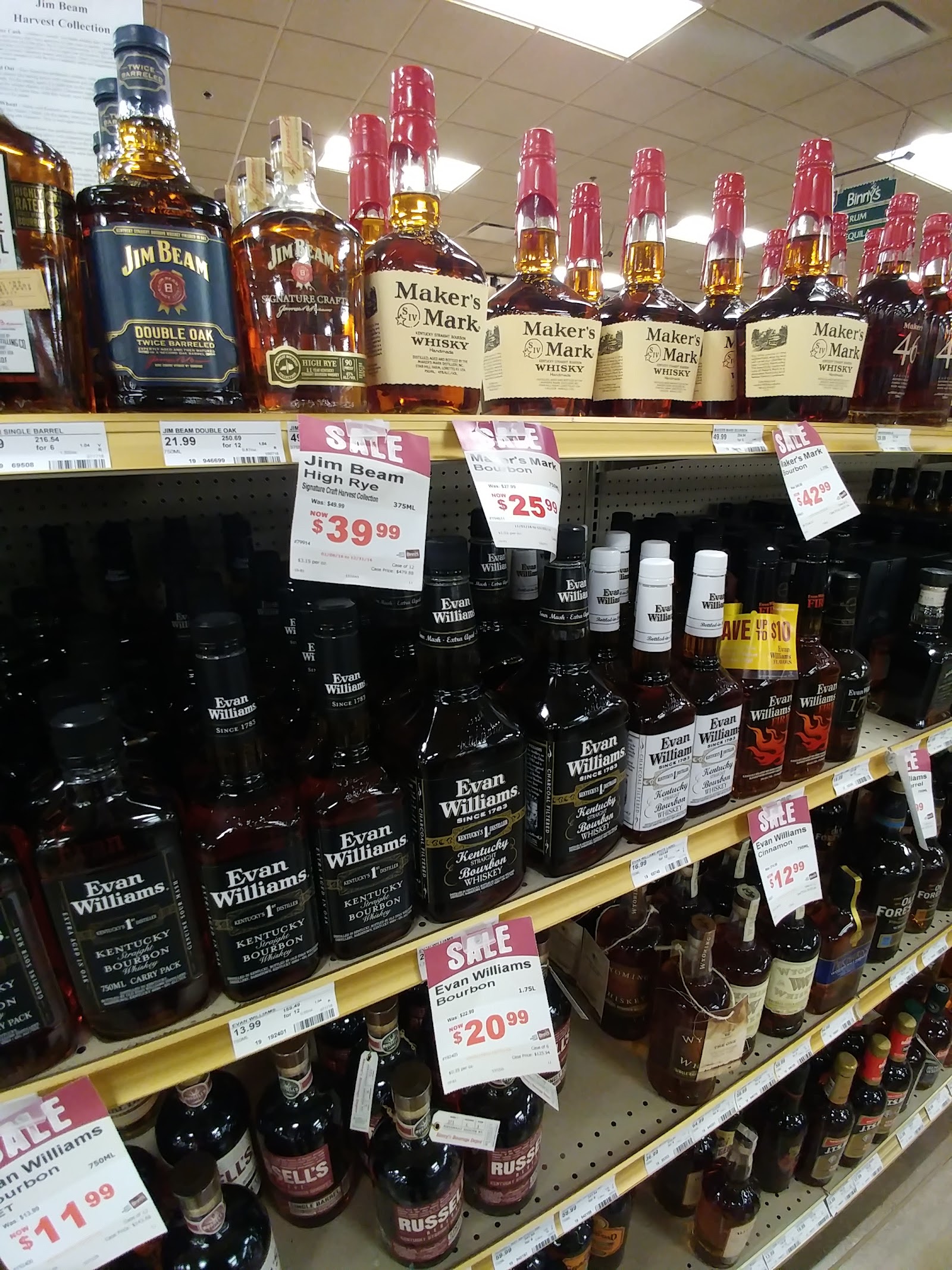 Binny's #11 - Chicago, IL (Lakeview) photo 7