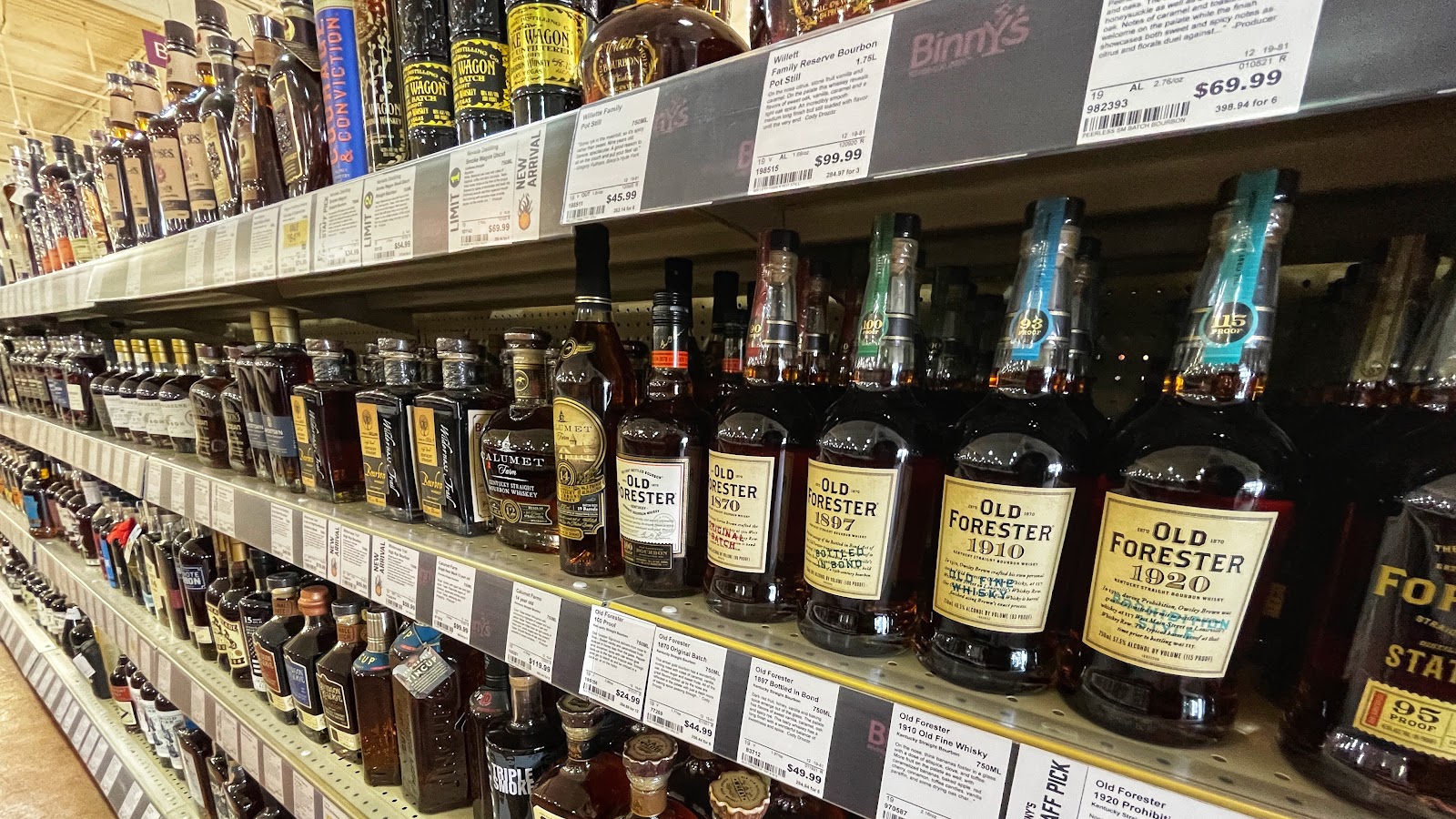 Binny's #12 - Algonkian, IL photo 4