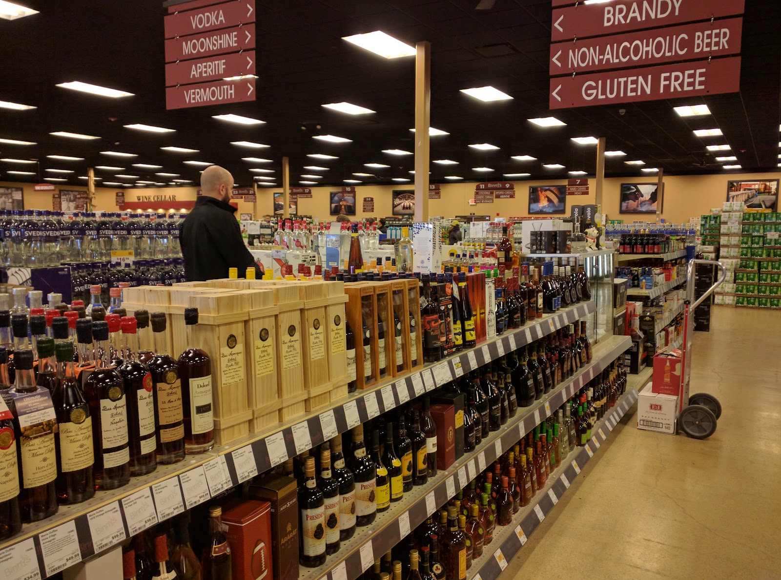 Binny's #17 - Schaumberg, IL photo 6