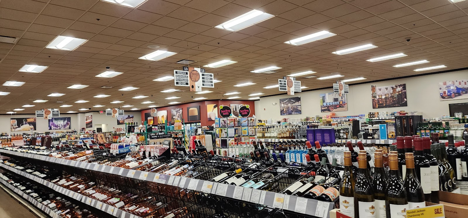 Binny's #21 - Glen Ellyn, IL photo 2