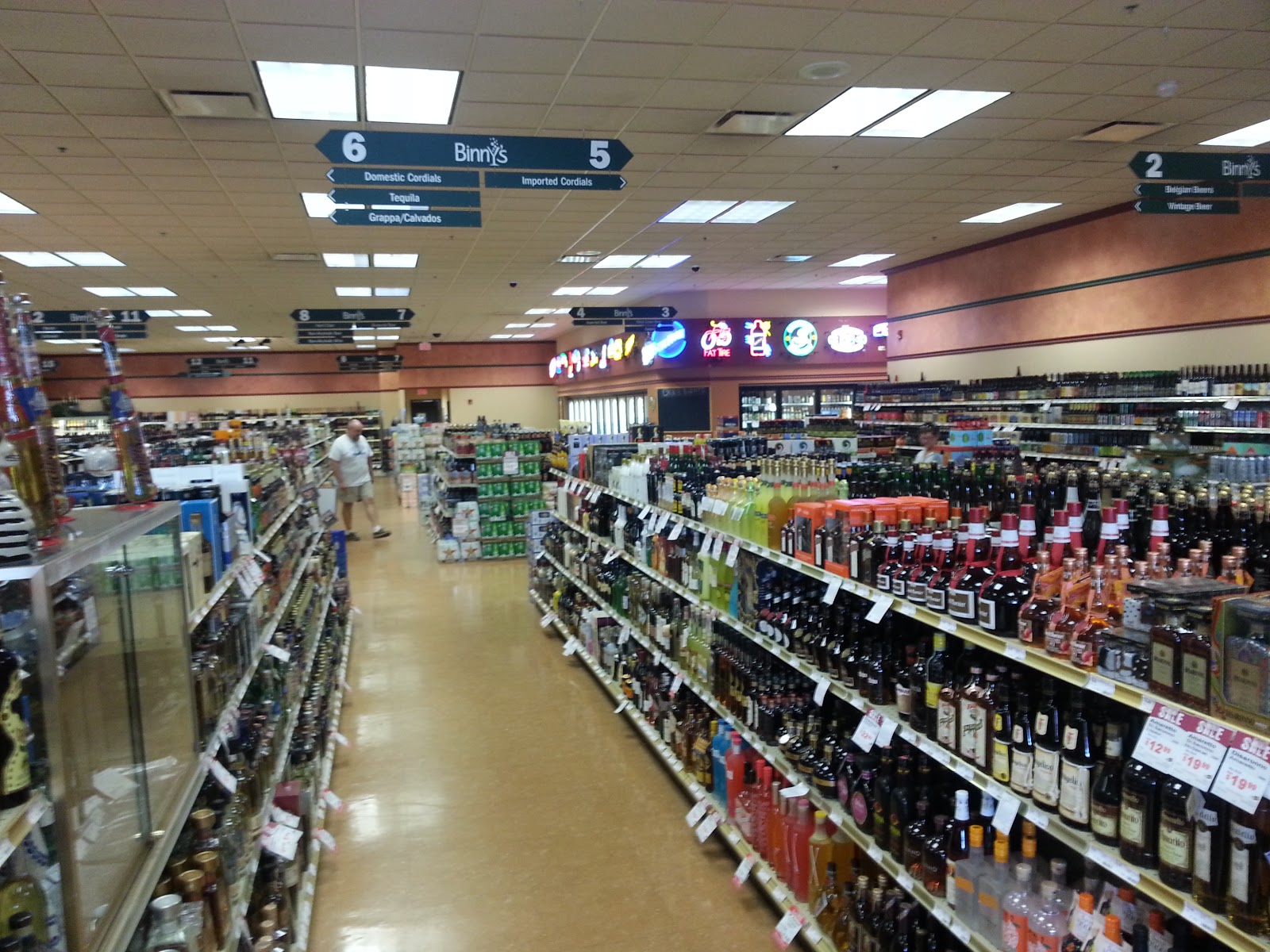 Binny's #21 - Glen Ellyn, IL photo 5