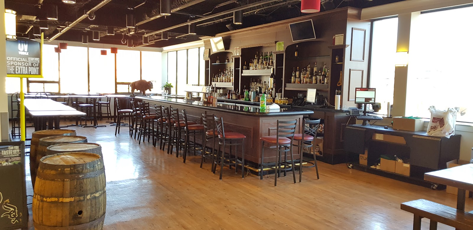 Binny's #22 - Chicago, IL (South Loop) photo 6