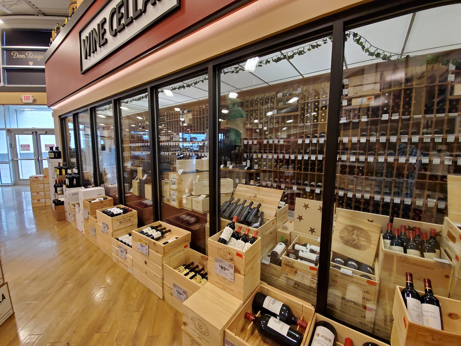 Binny's #32 - Oak Brook, IL photo 3