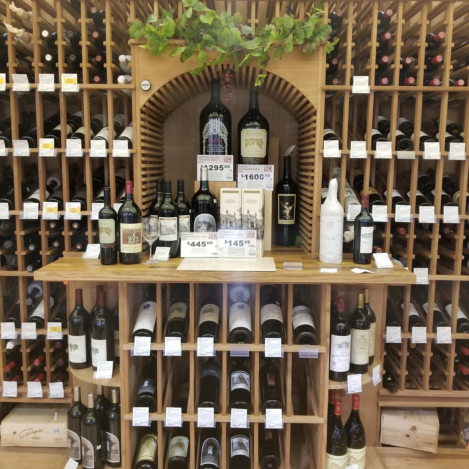Binny's Beverage Depot (HQ) photo 10