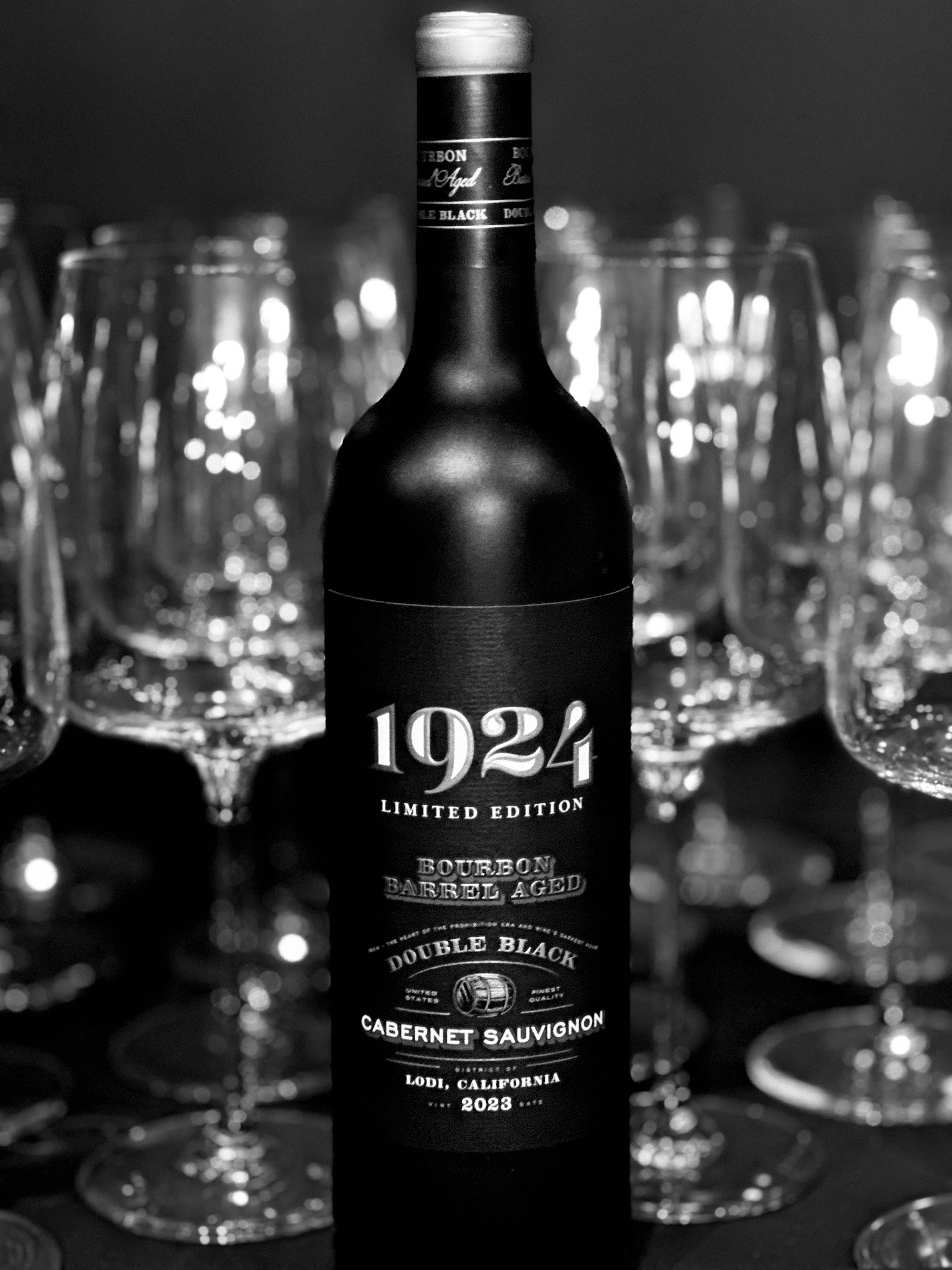Black Leaf Cigar and Wine Lounge photo 2