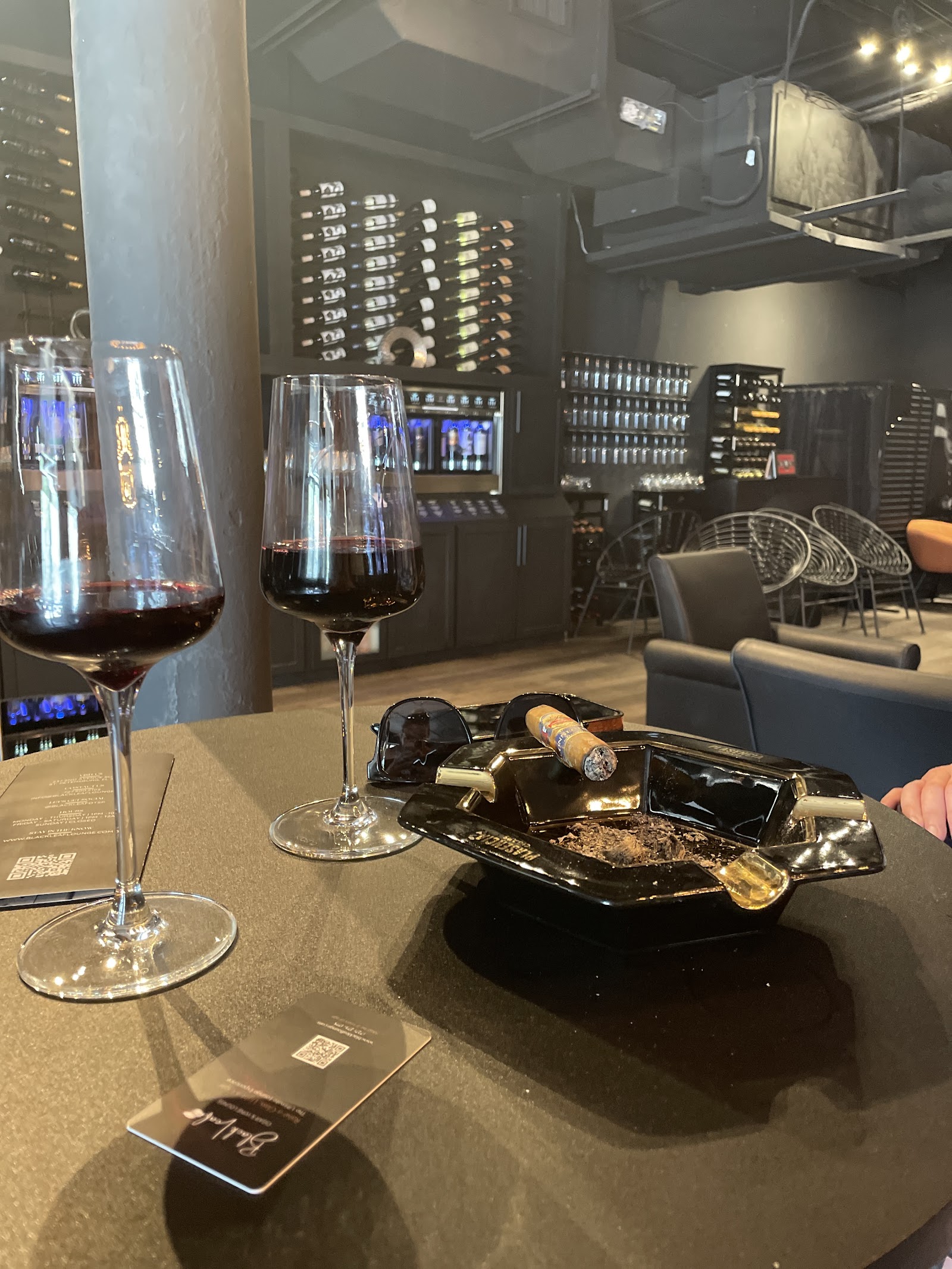 Black Leaf Cigar and Wine Lounge photo 7