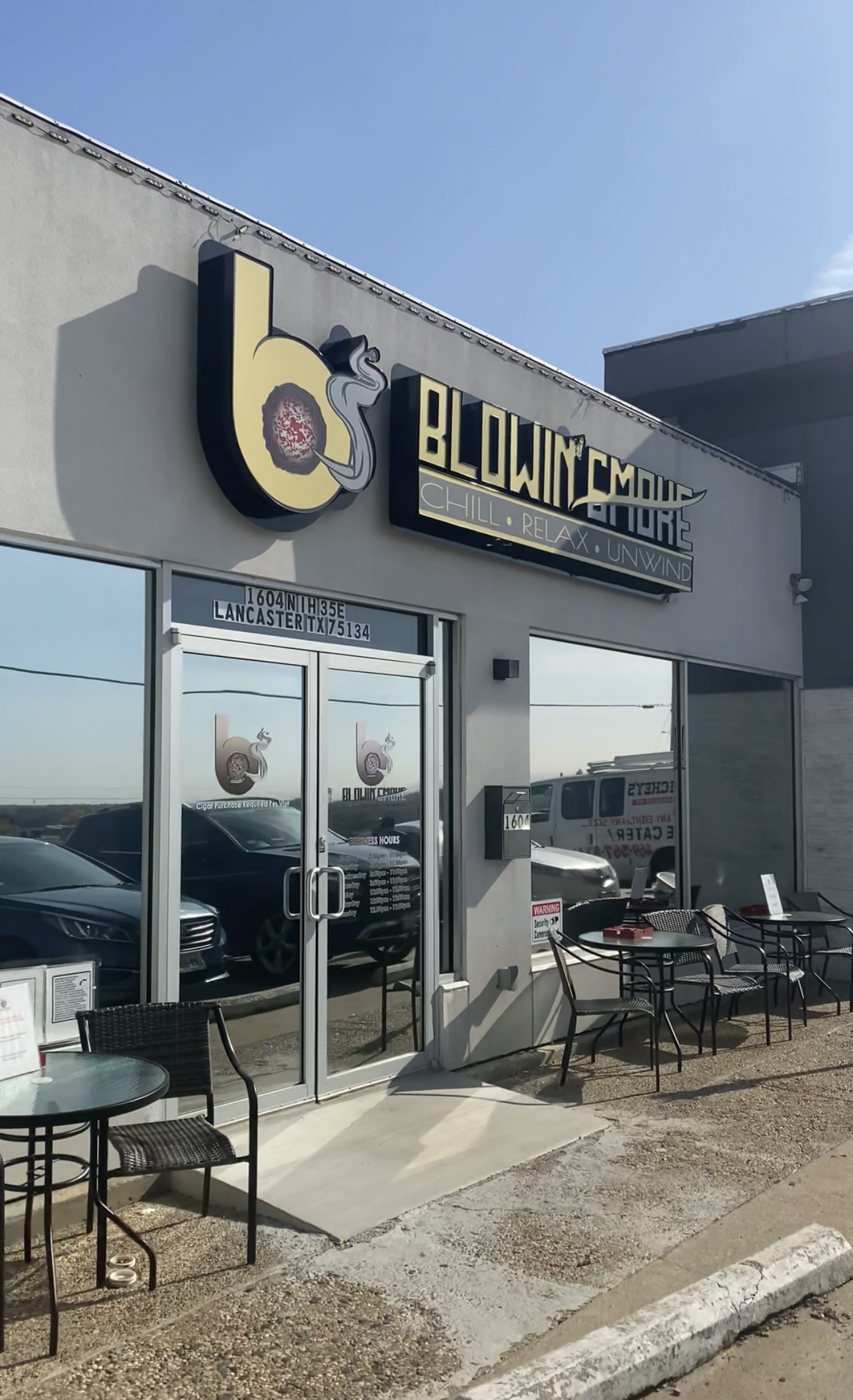 Blowin' Smoke Cigar Lounge