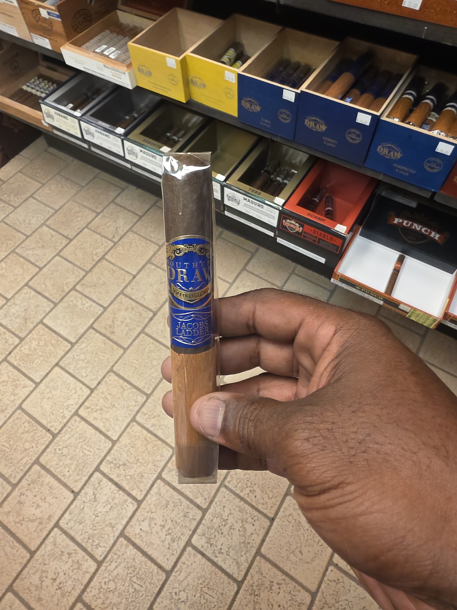 Blue Smoke Cigar photo 6