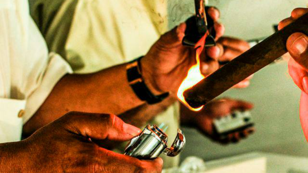 Bo's Cigar Lounge Bellflower photo 2