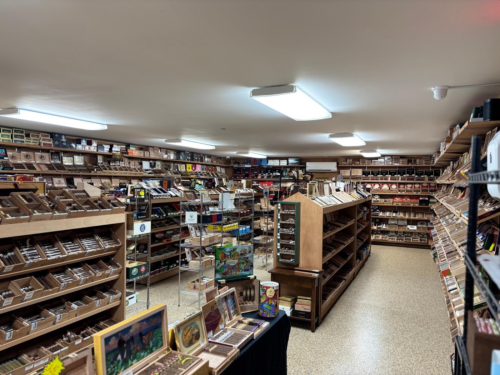 Boll Weevil Fine Cigars photo 5