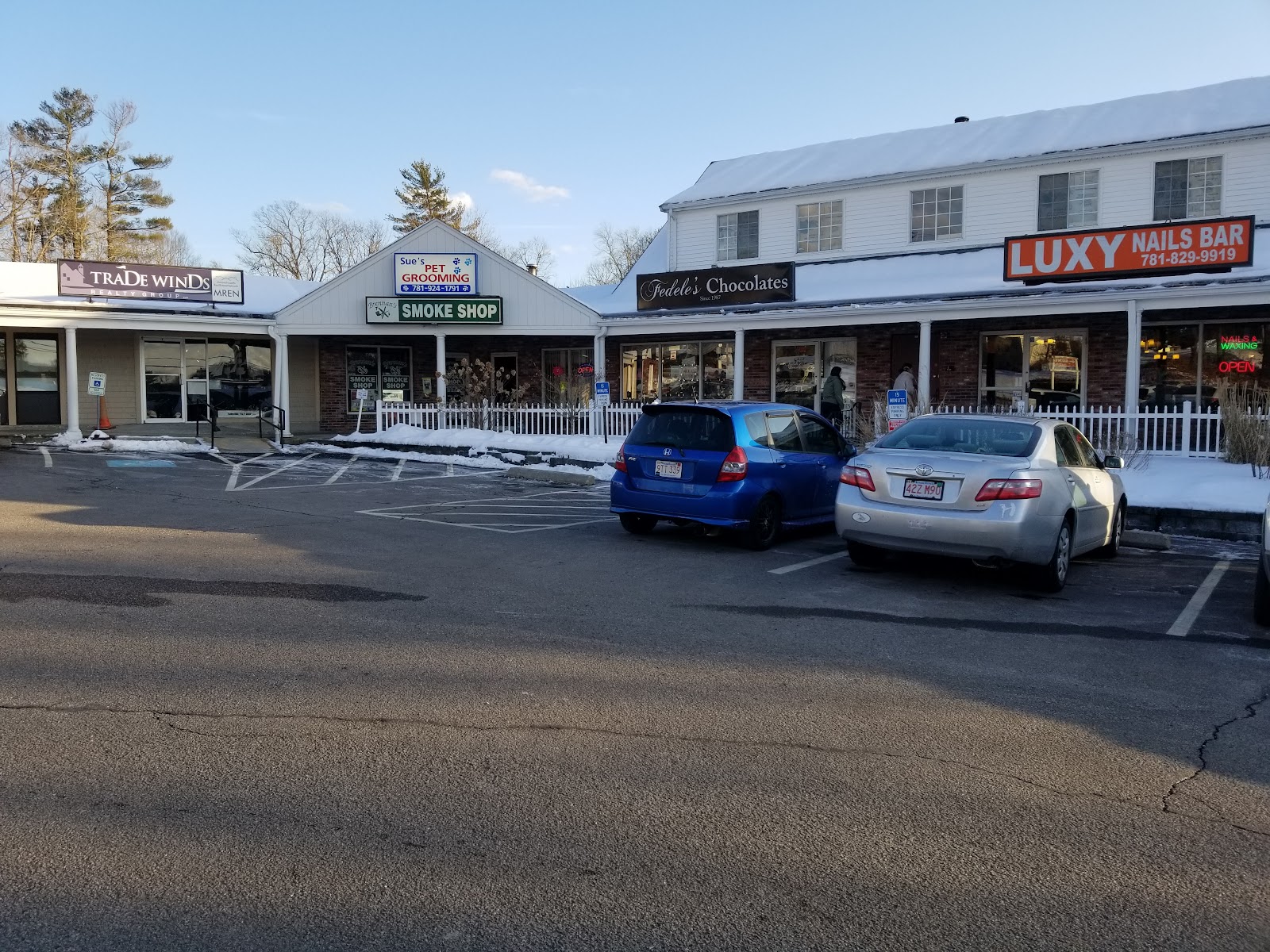 Brennan's Smoke Shop - Pembroke photo 3