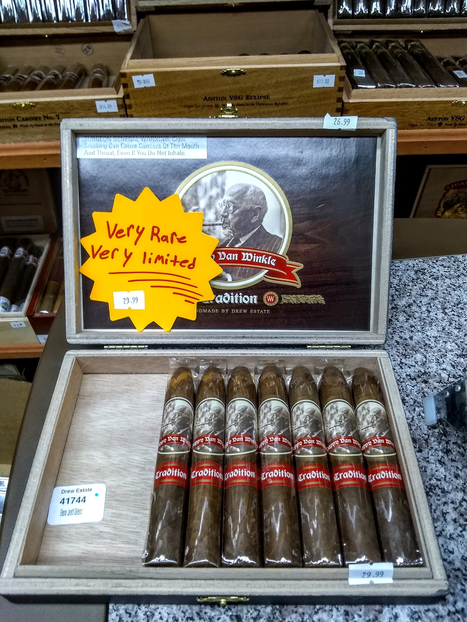 Brennan's Smoke Shop - Taunton photo 10