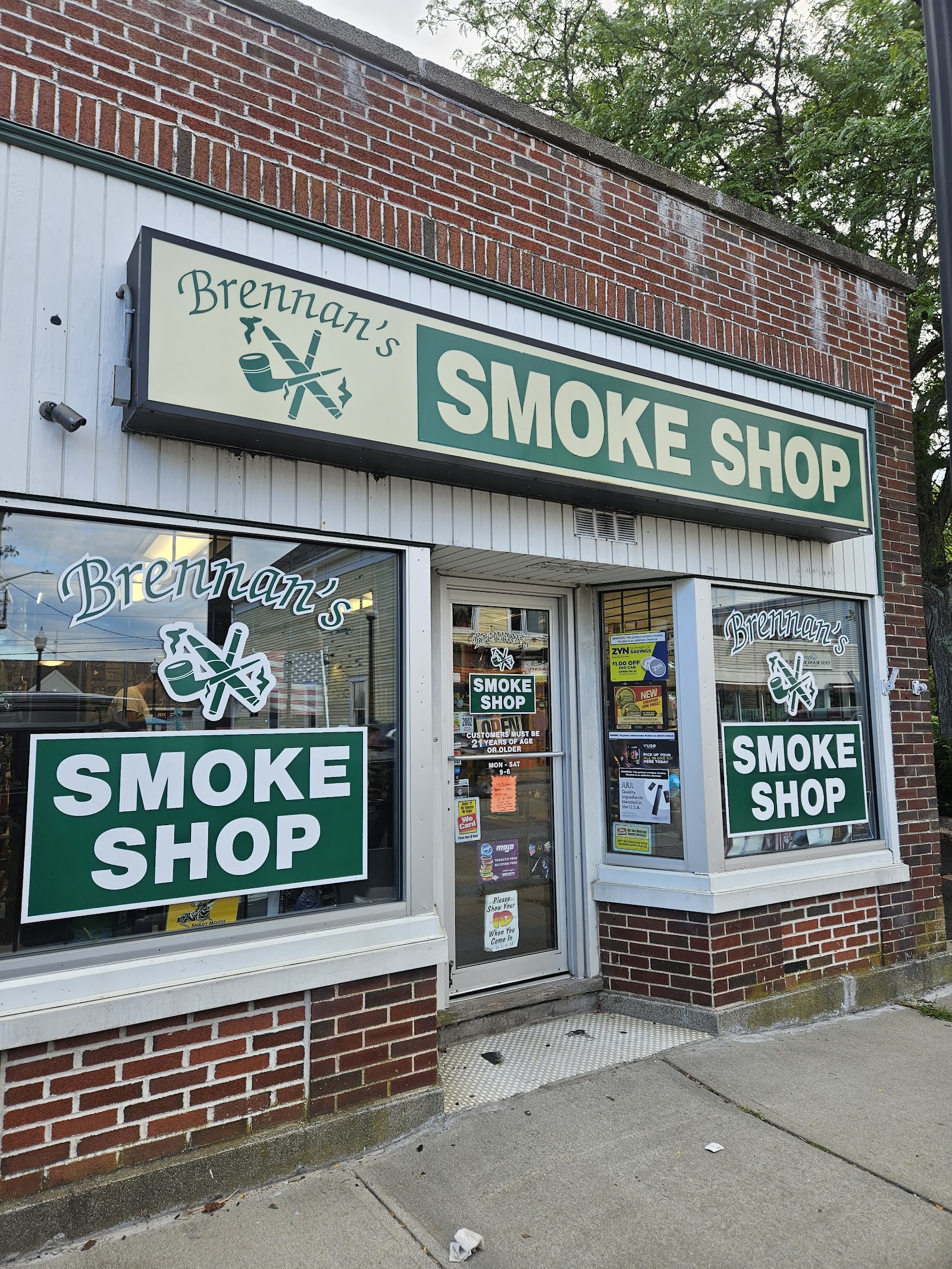 Brennan's Smoke Shop - Wareham