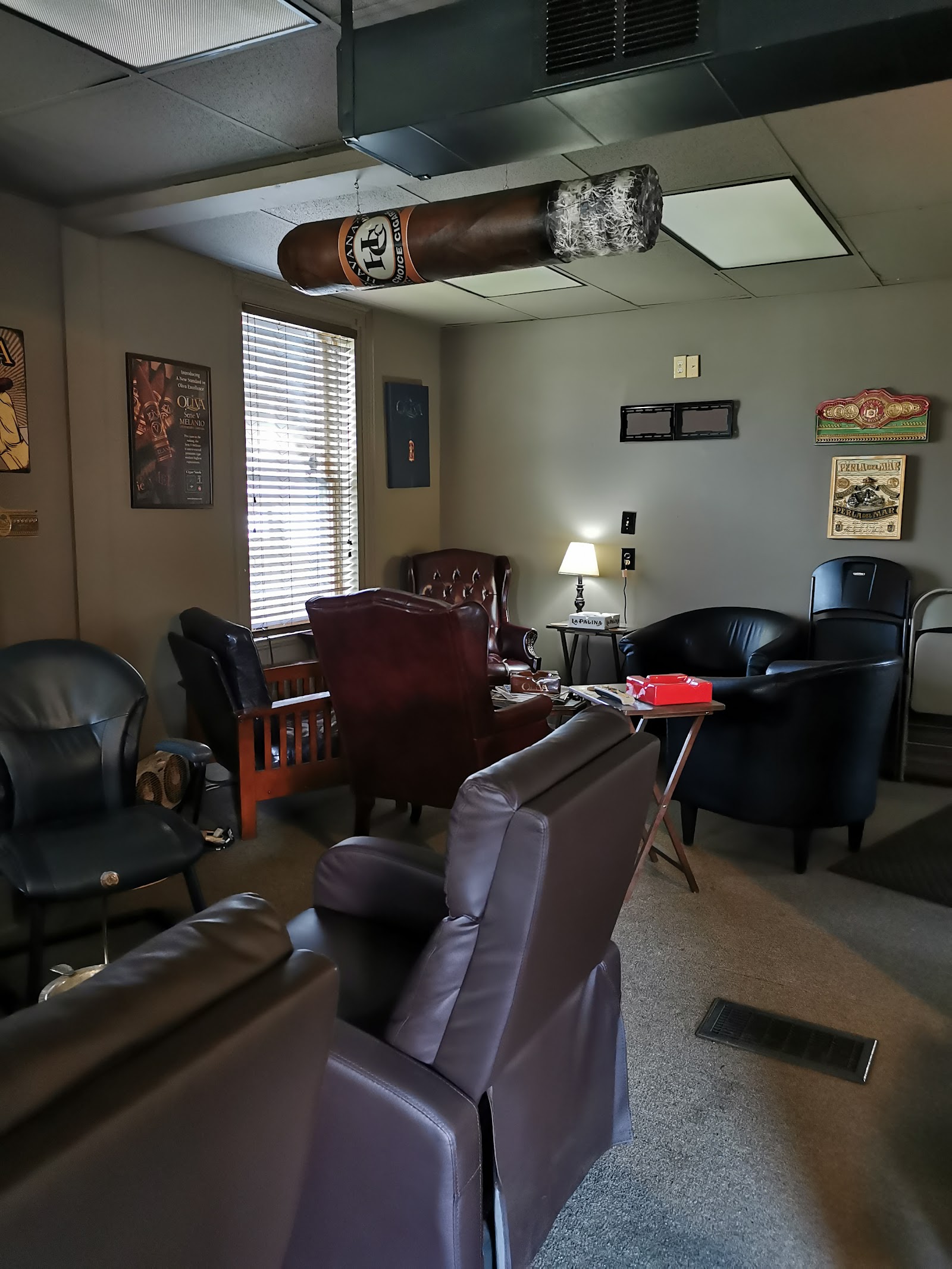 Buds Cigar DBA Havana Choice Cigars photo 4